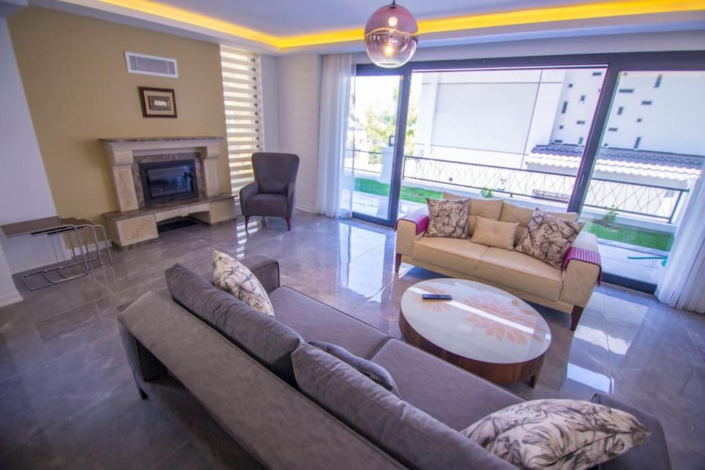 Sea Front Villa with Panoramic View C Blok view 5