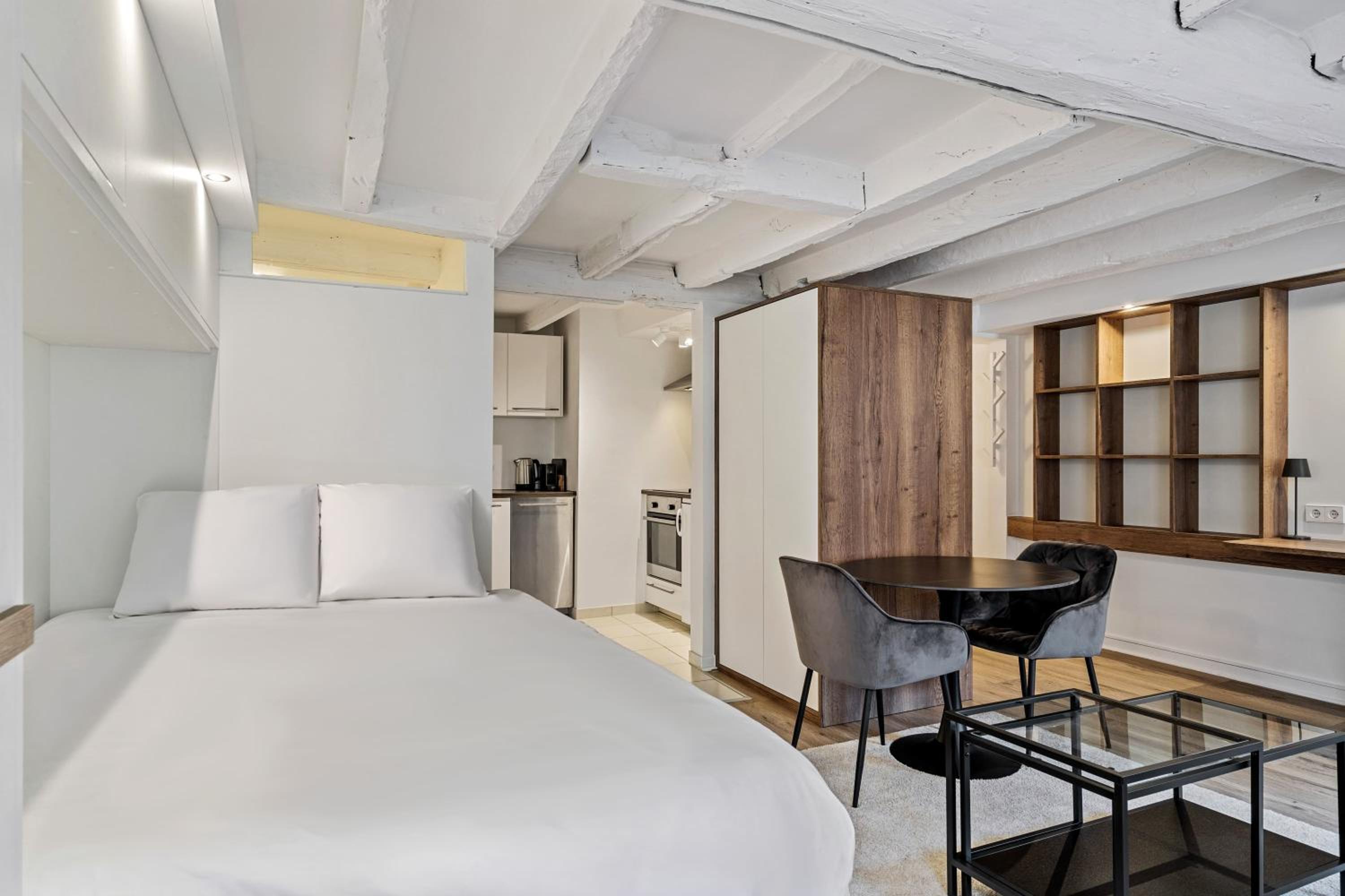Serene Haven on Rue du Nord view 2