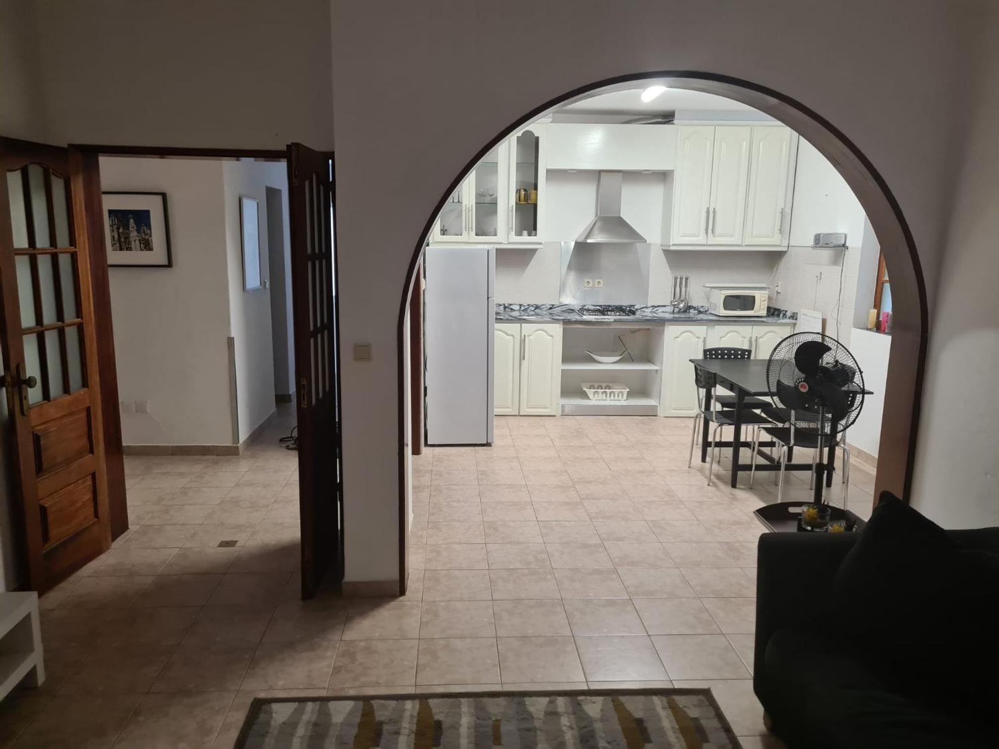 Apartamento Madeiralzinho