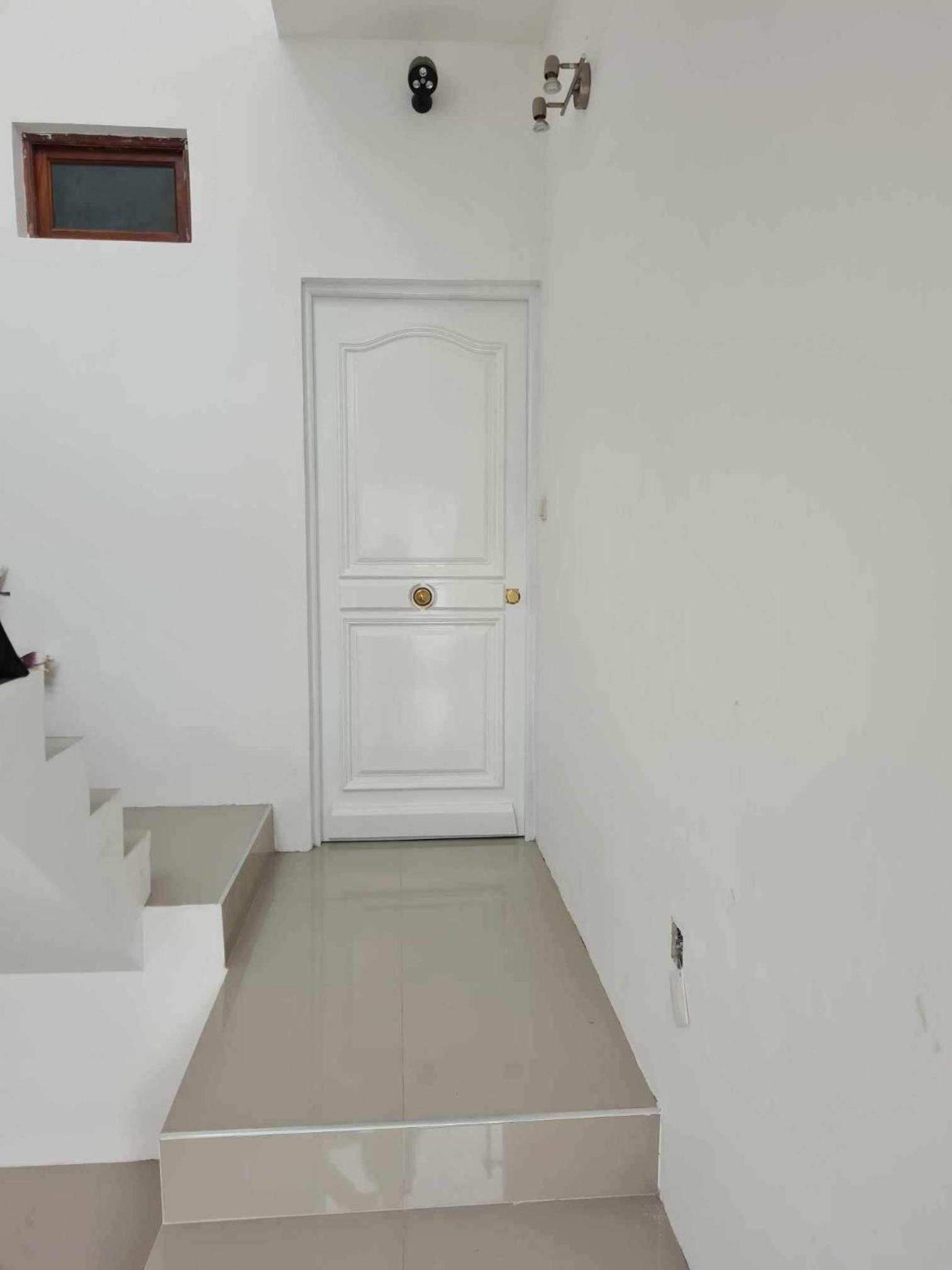 Apartamento Madeiralzinho
