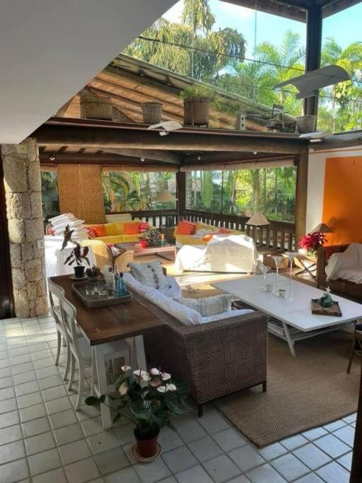 Maison de luxe dans condominio