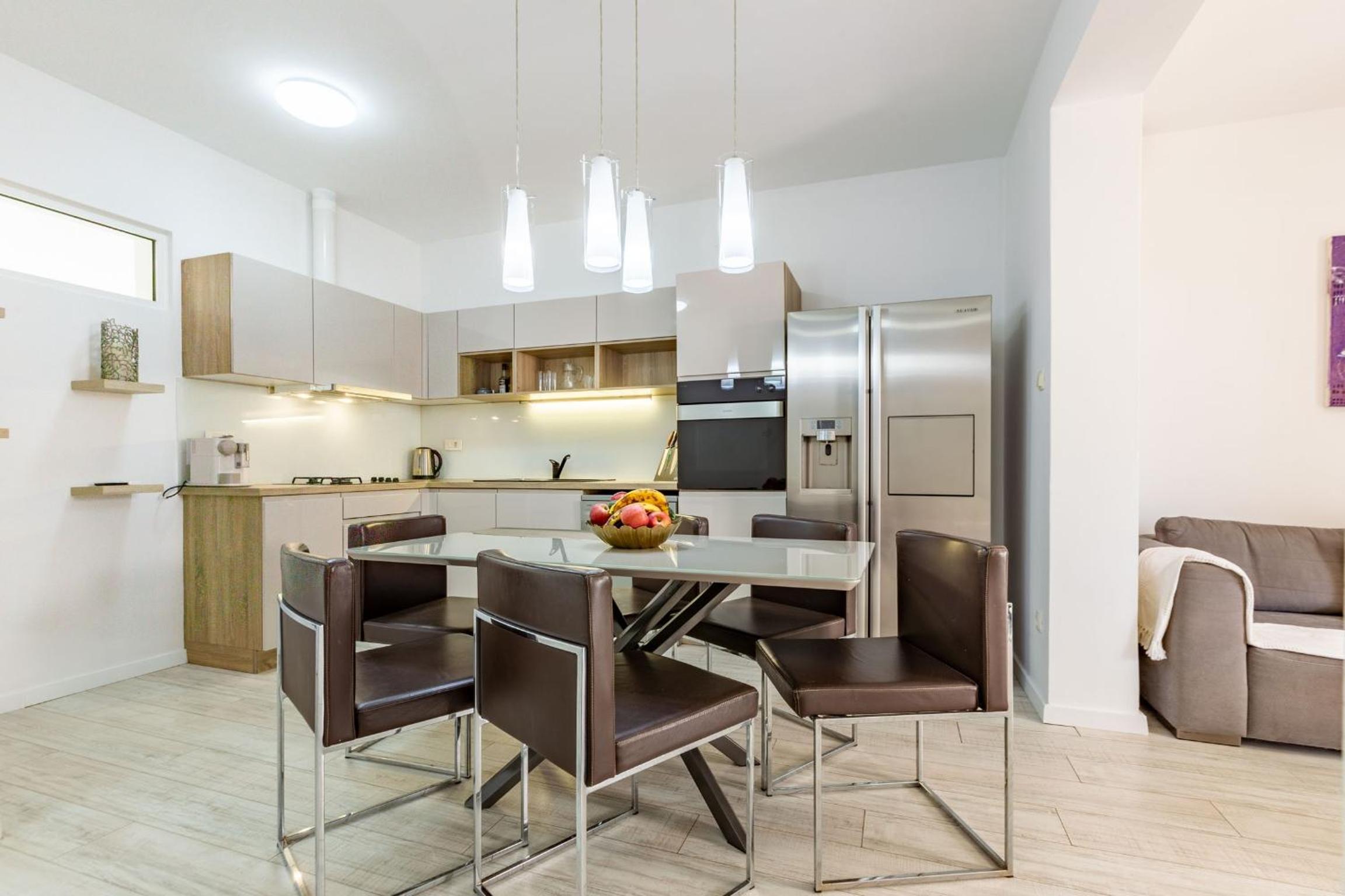 Olive three bedroom apartment