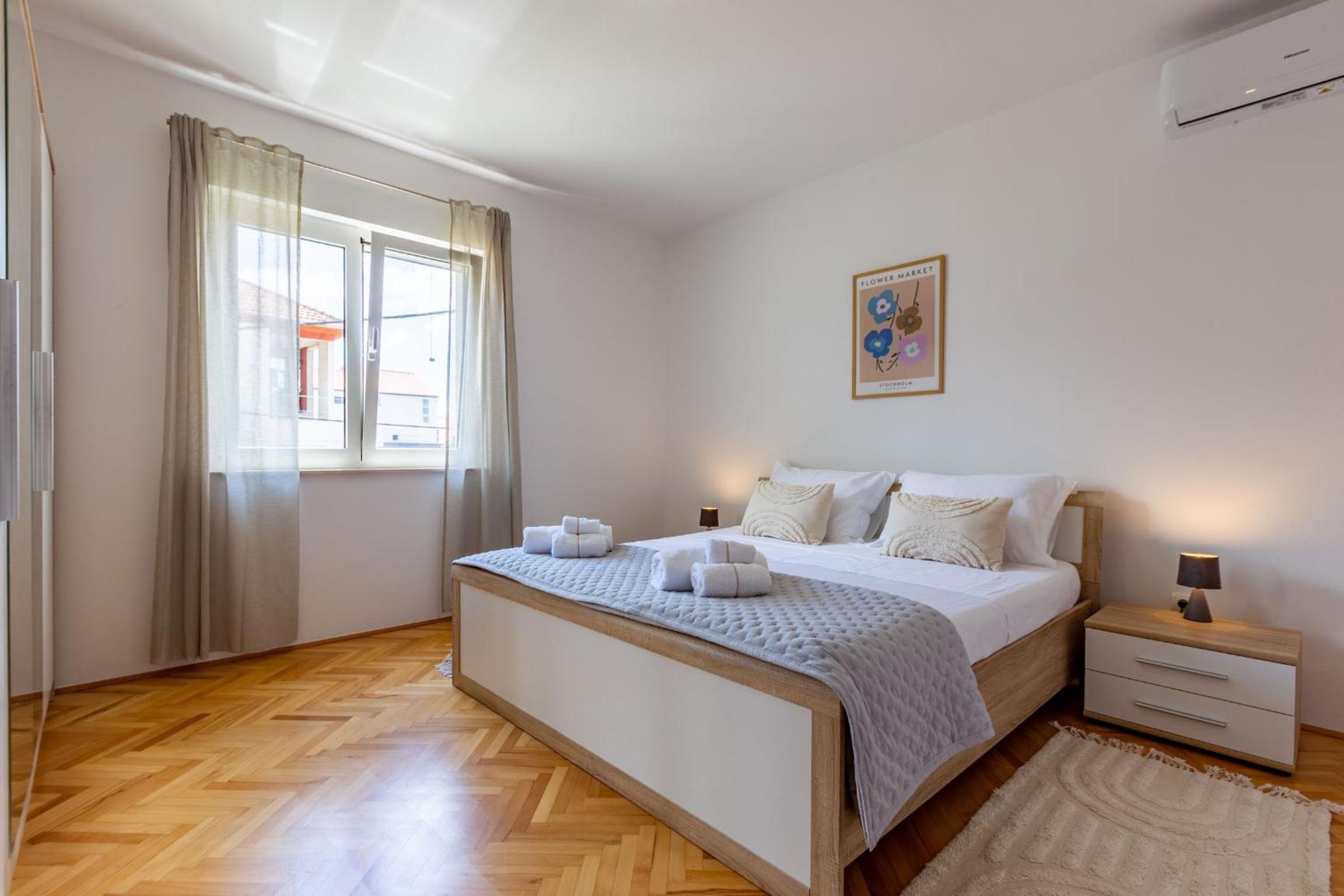 Olive three bedroom apartment