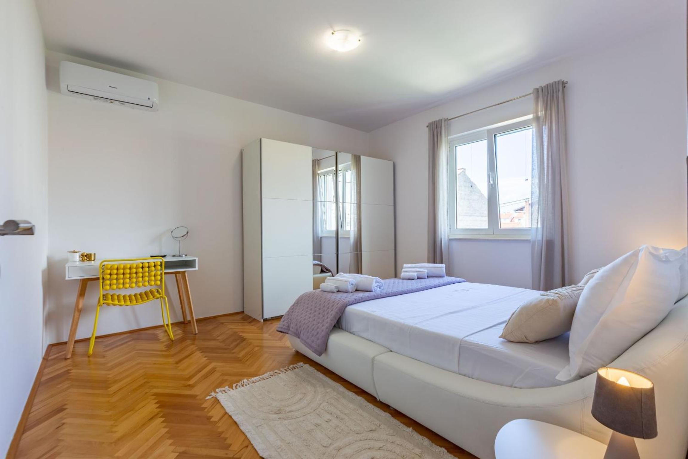 Olive three bedroom apartment