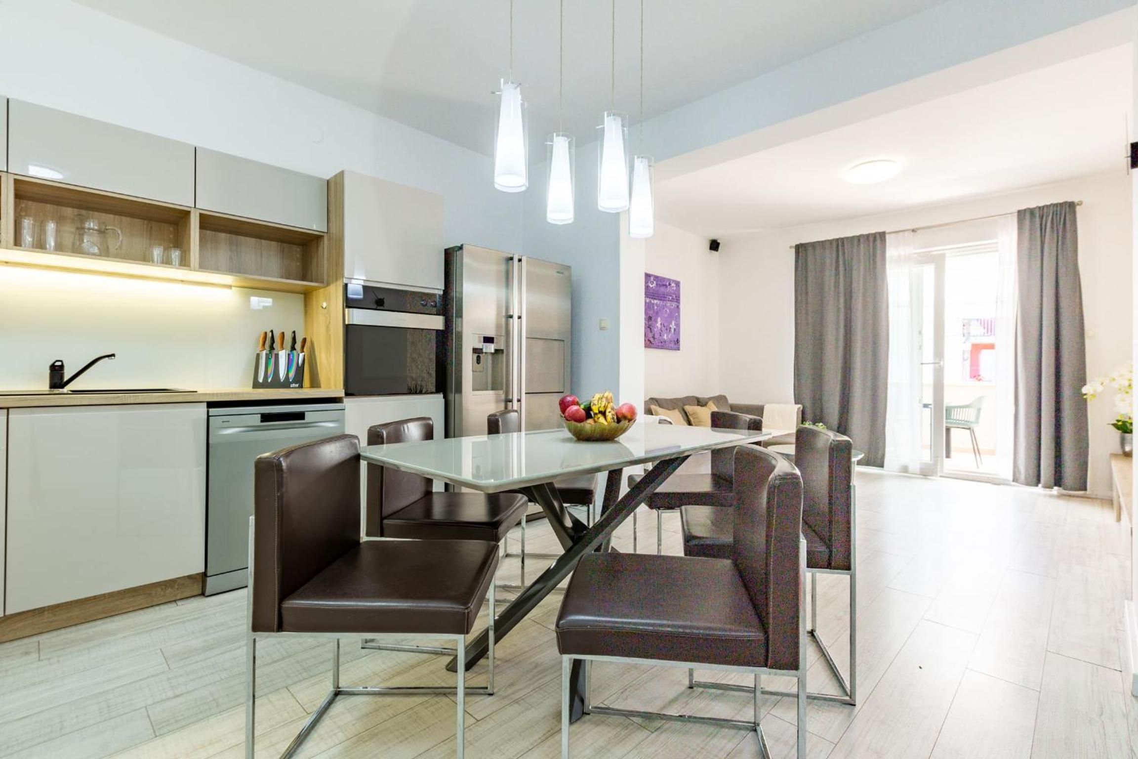 Olive three bedroom apartment