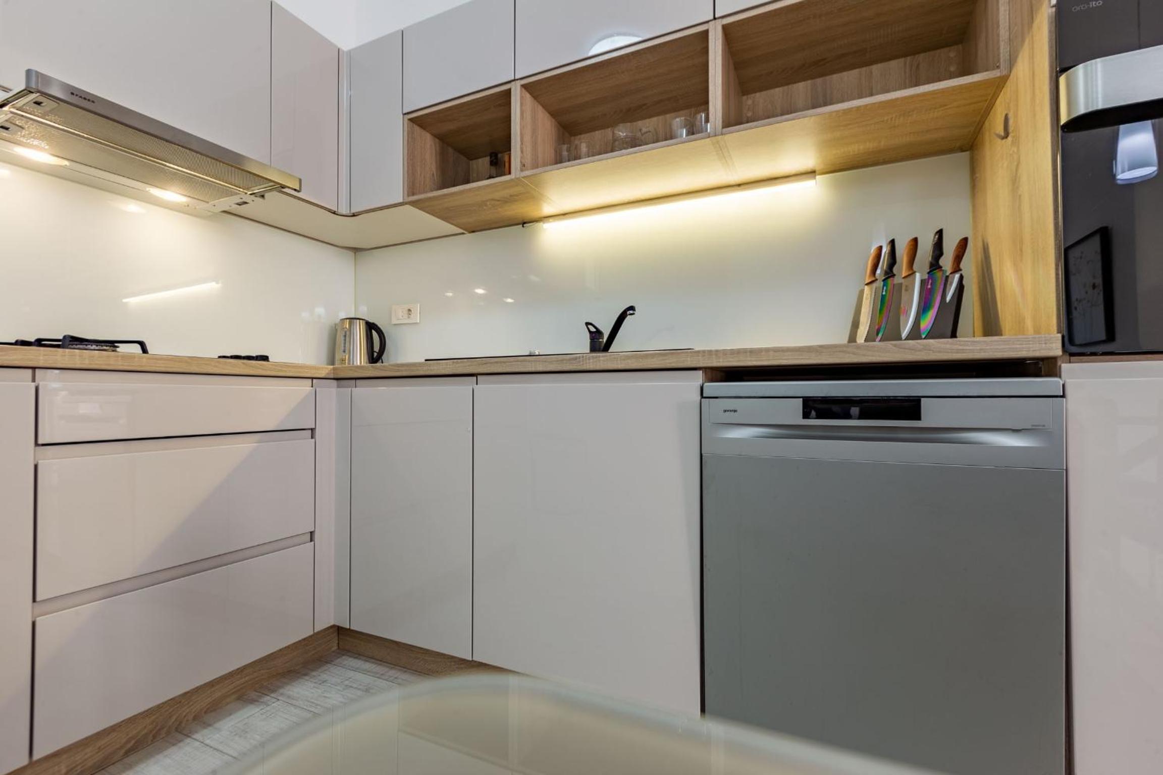 Olive three bedroom apartment