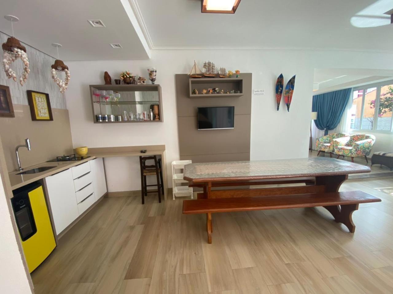 cód 13 - Casa aconchegante com 4 dormitórios, sendo 2 suítes!