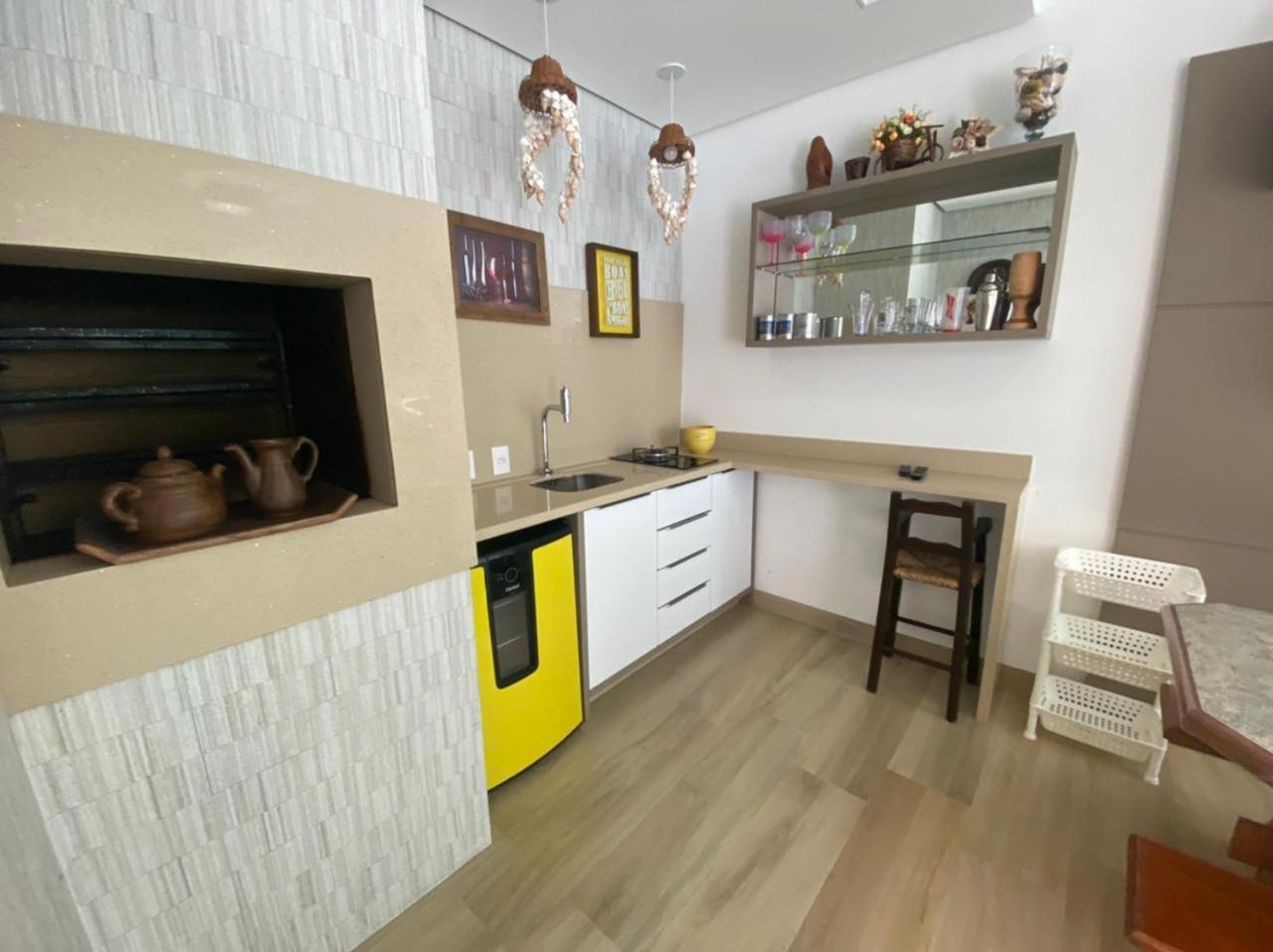 cód 13 - Casa aconchegante com 4 dormitórios, sendo 2 suítes!