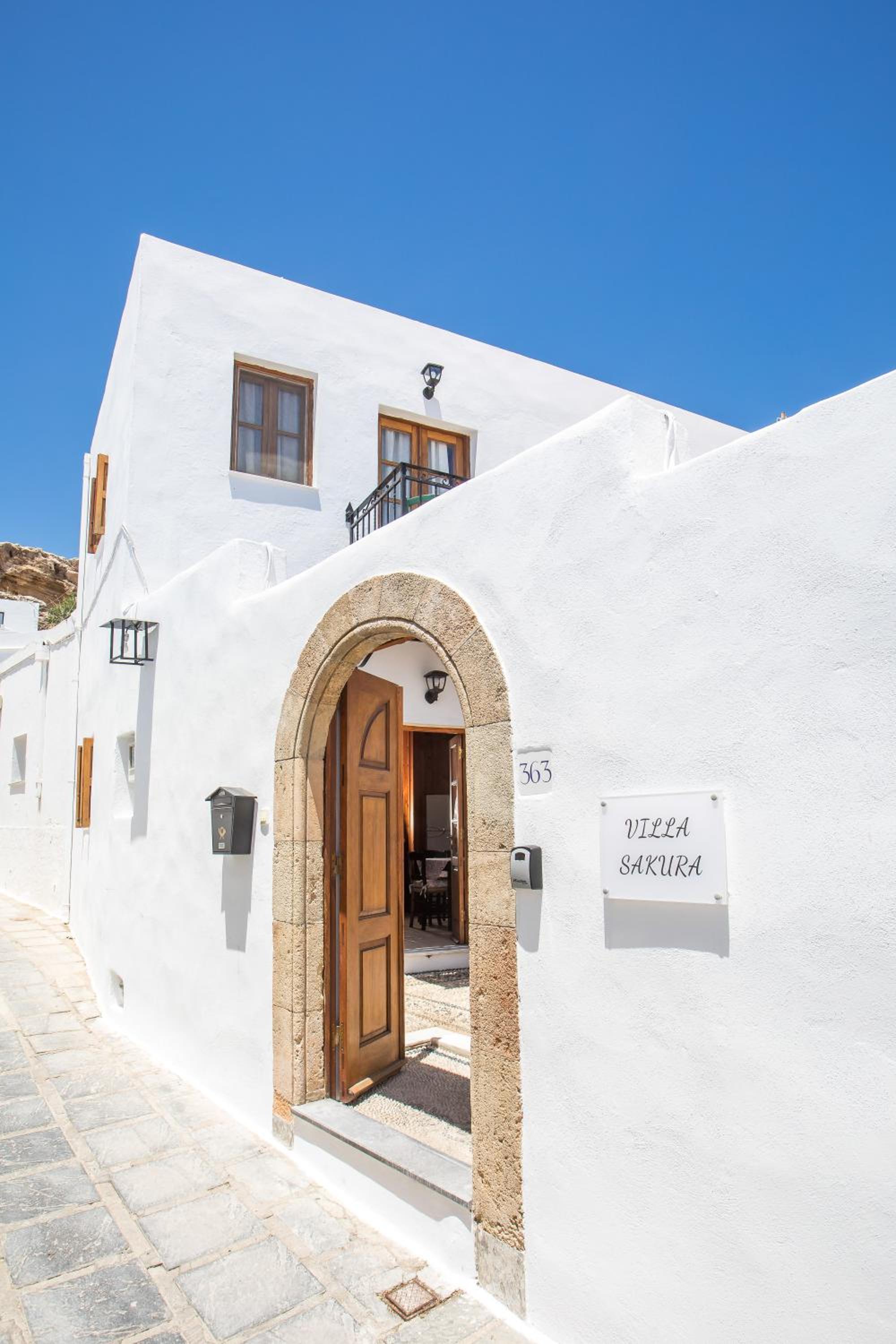 Hotel Villa Sakura - Image 1