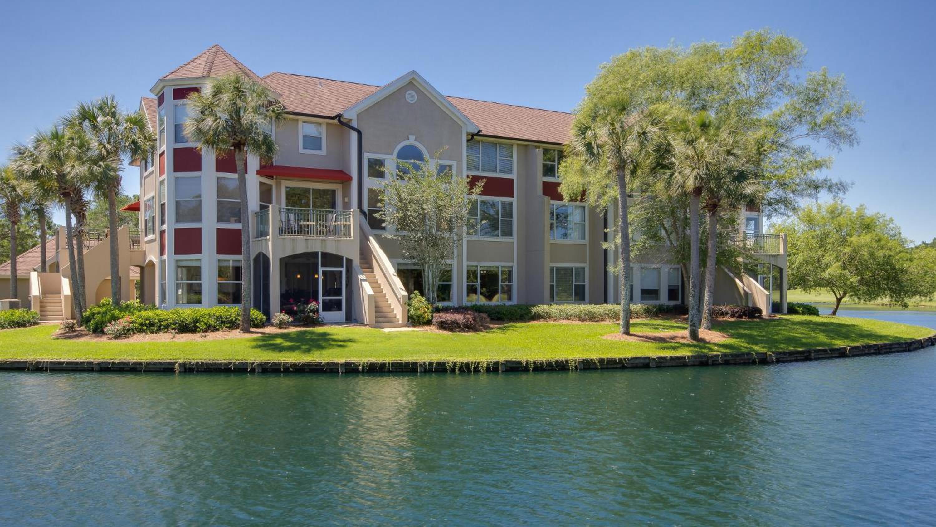 Turnberry 8573 view 4
