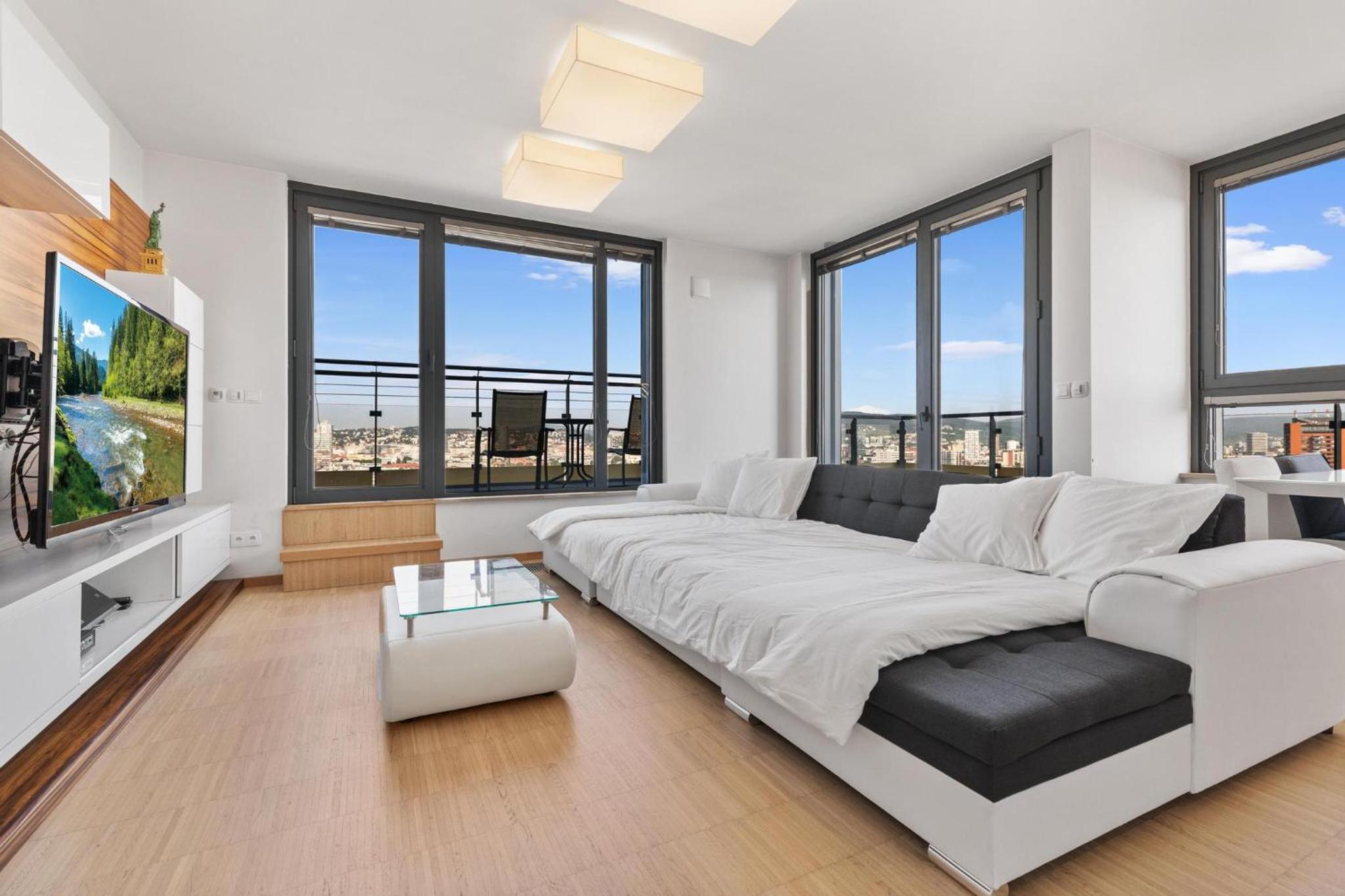 Sky Apartman in Bratislava - With 2 parking places view 5