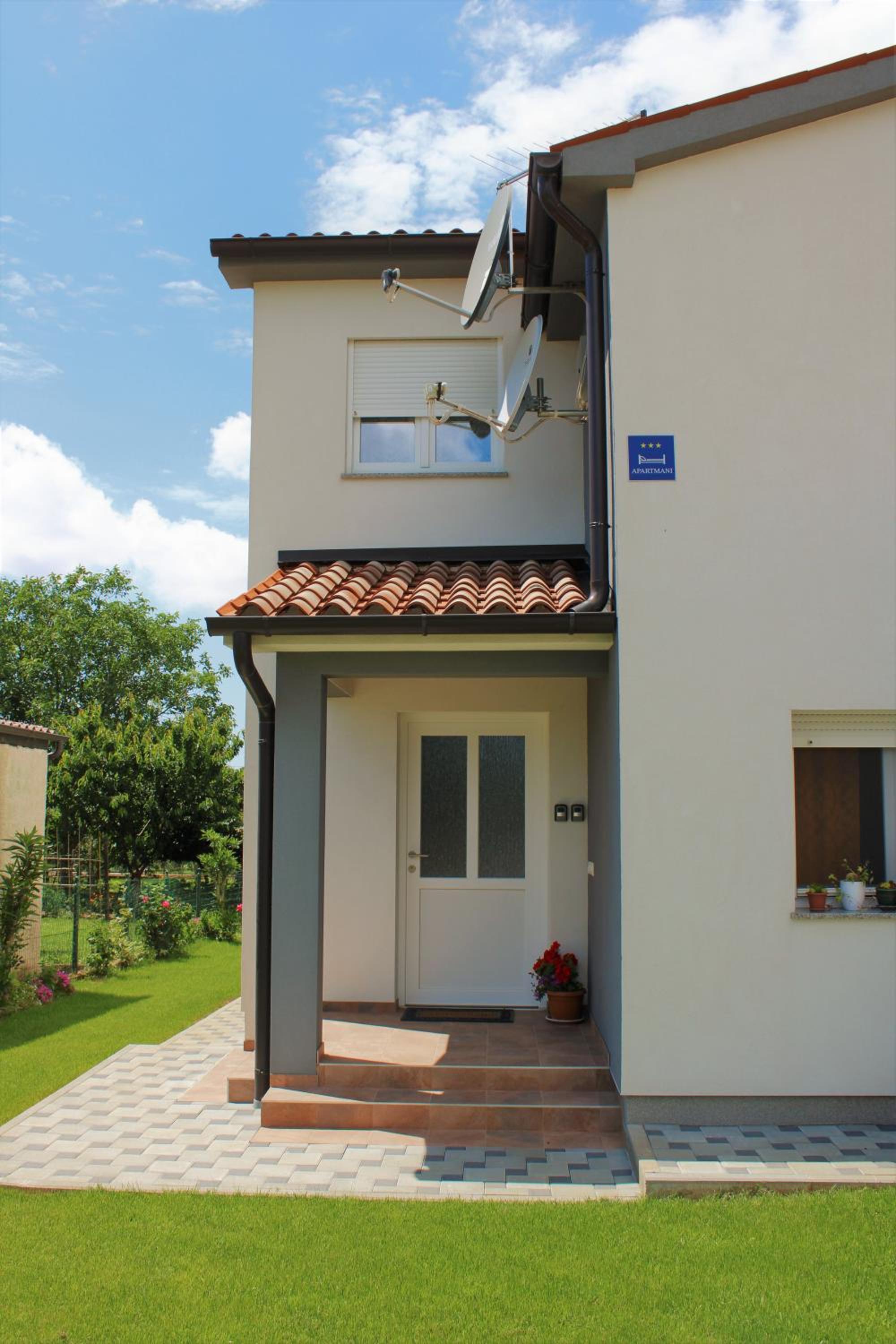 Apartments Nelle