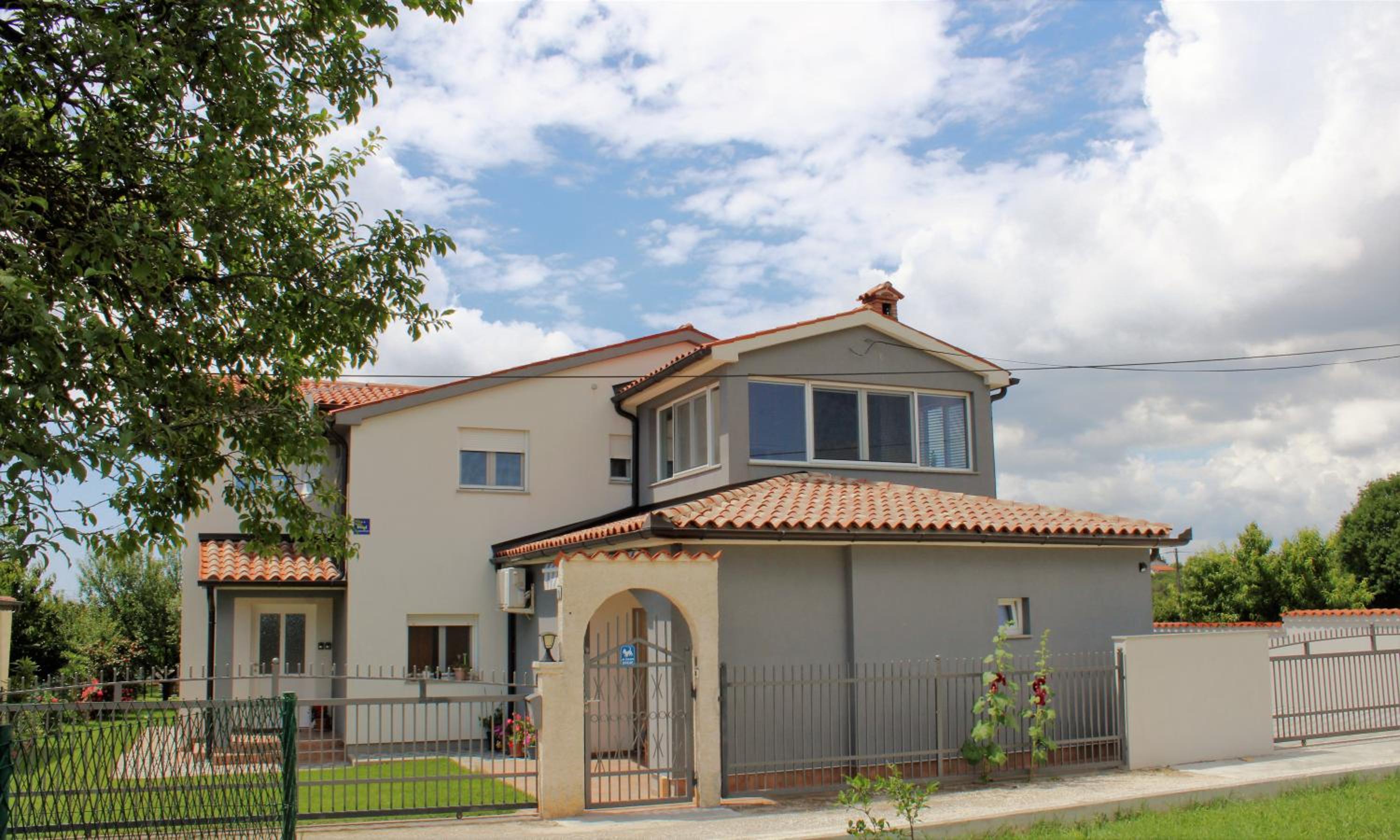 Apartments Nelle