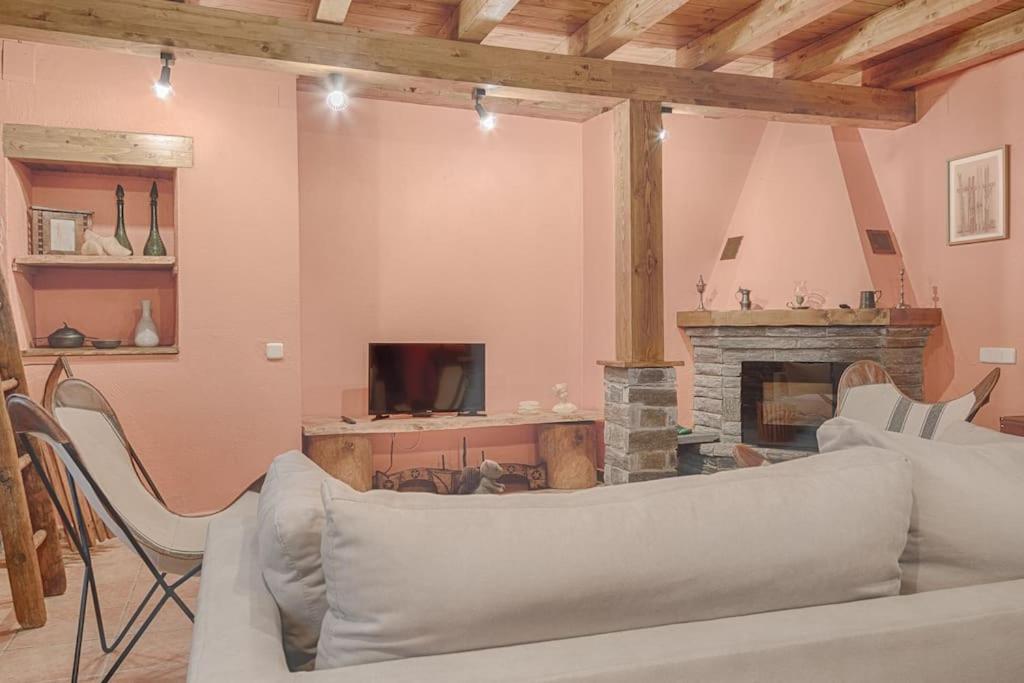 Saplan Real Estate CASA UISHERA