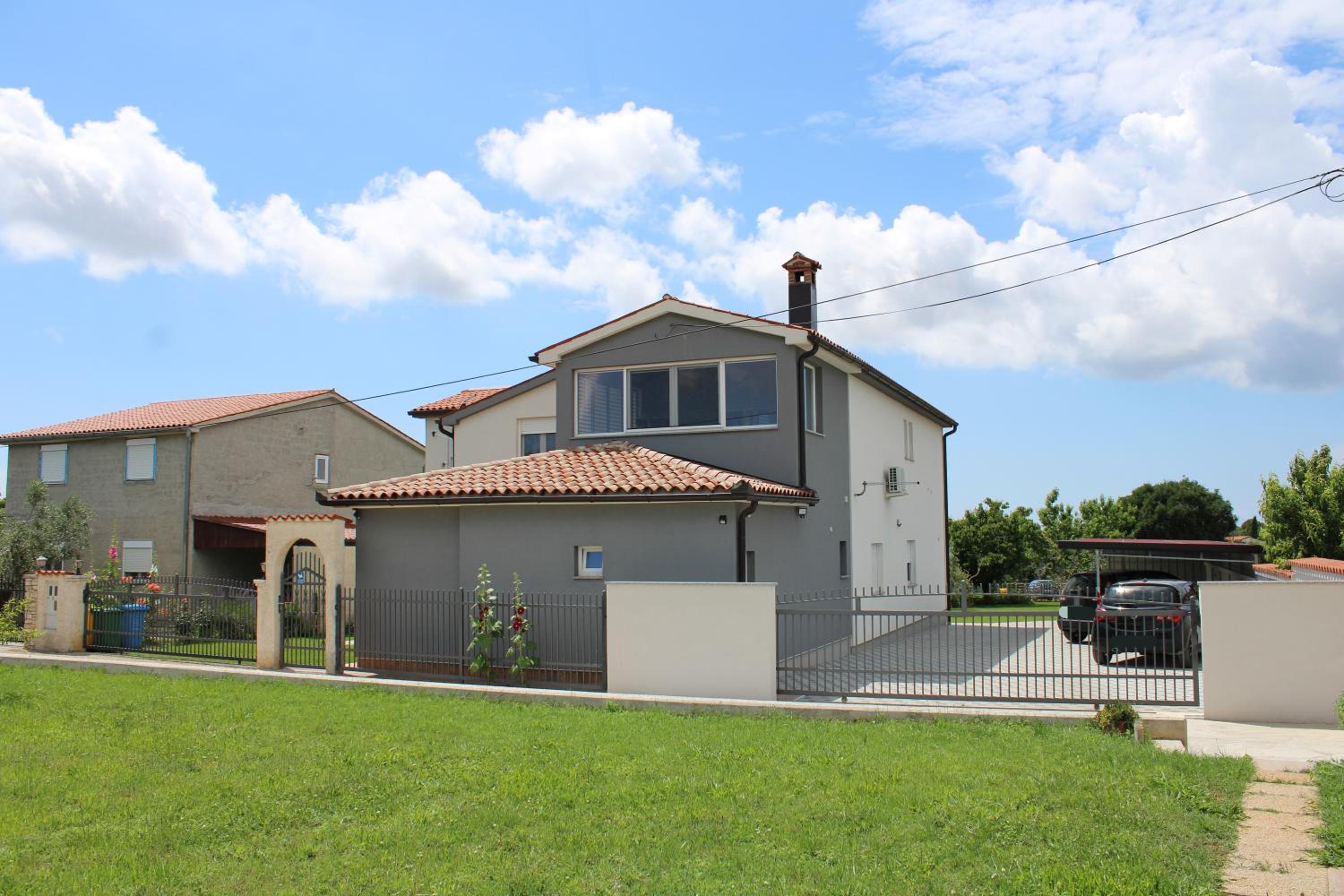 Apartments Nelle