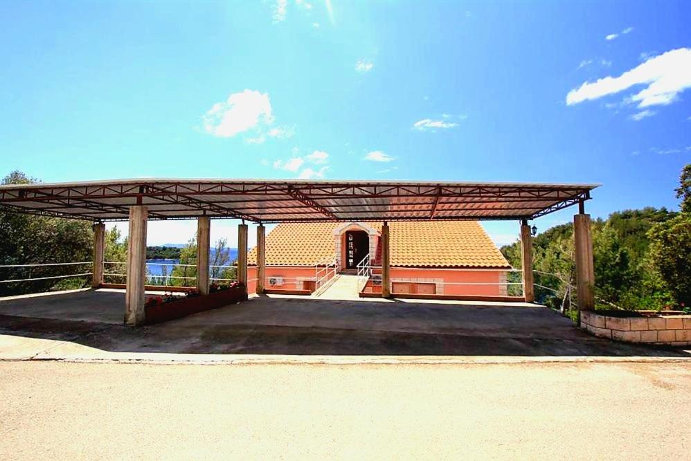 Apartments Linda view 4