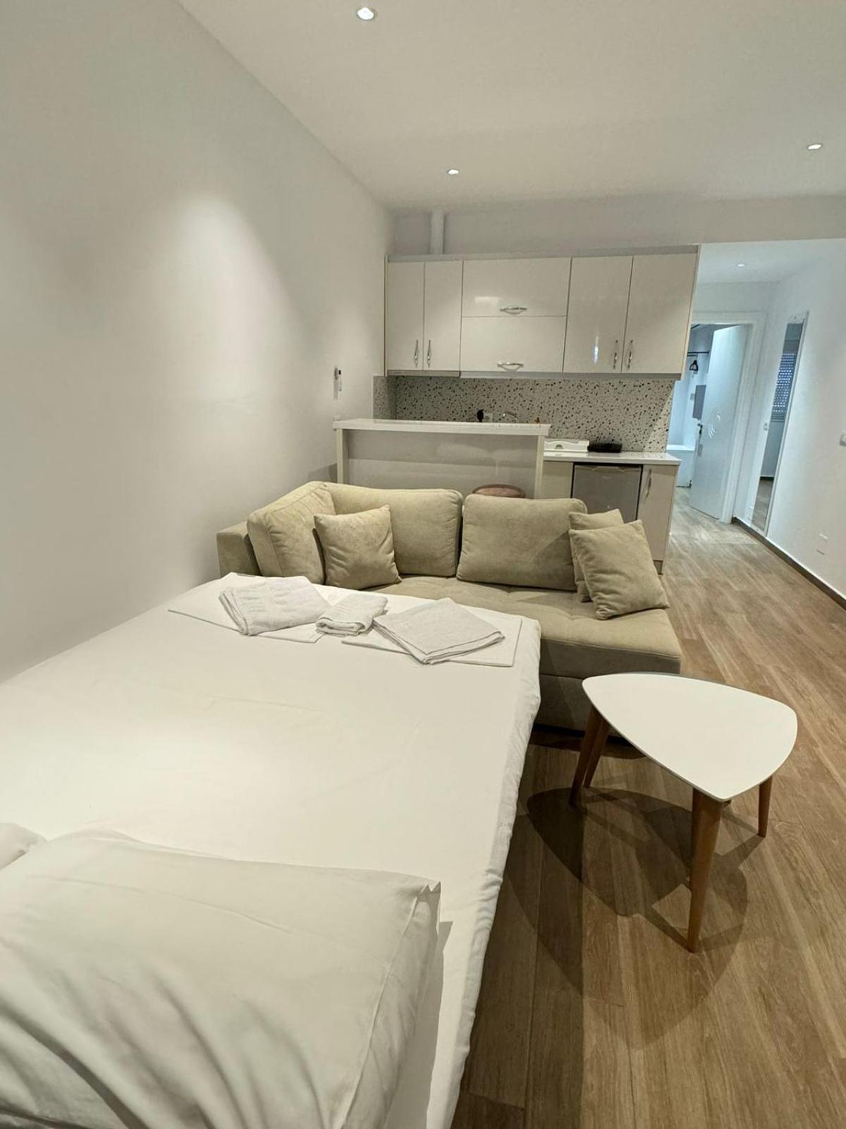 Ajlina Apartments