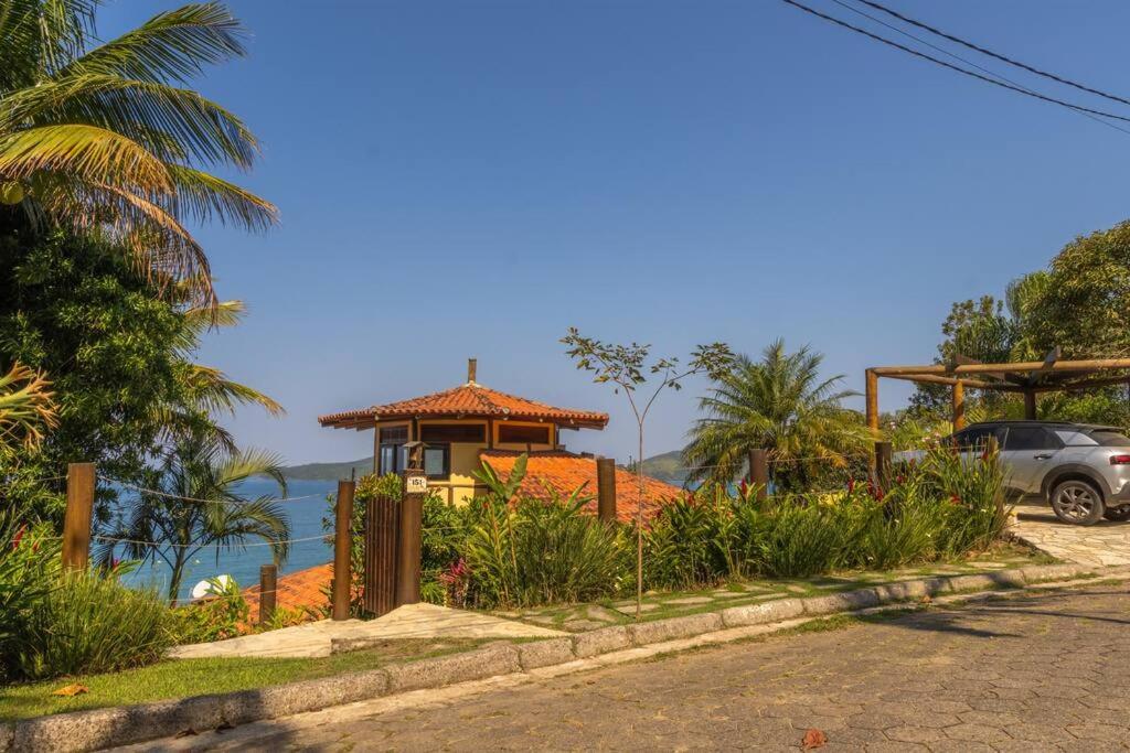 Mansão Ponta das Toninhas