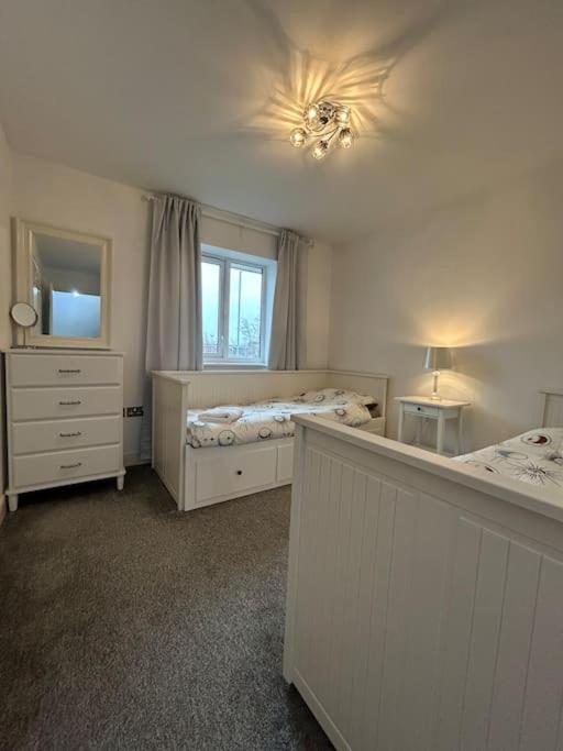 3-bedroom house close to city centre view 5