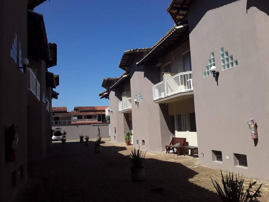 Casa em condomínio 150m praia