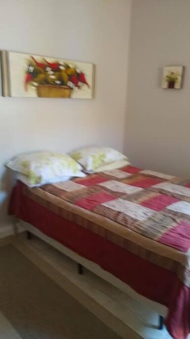 Casa em condomínio 150m praia