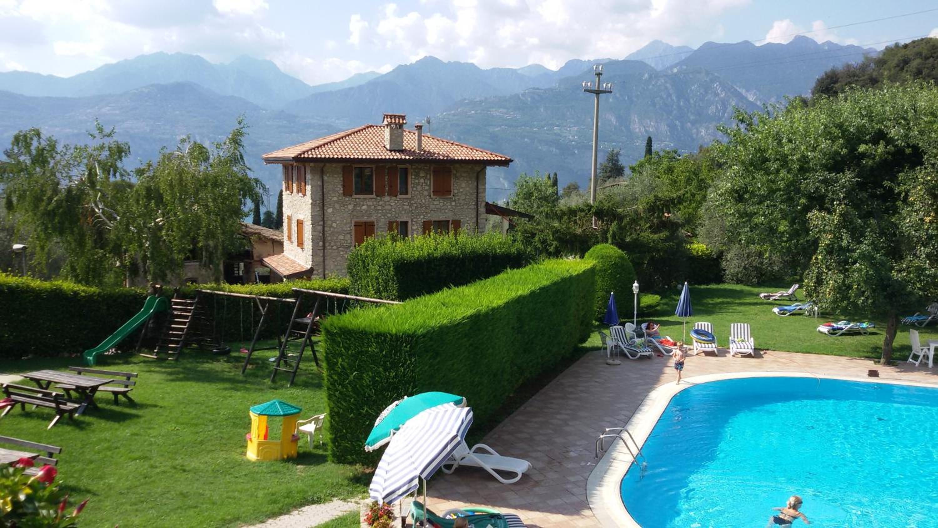 Residence Val Di Monte view 3
