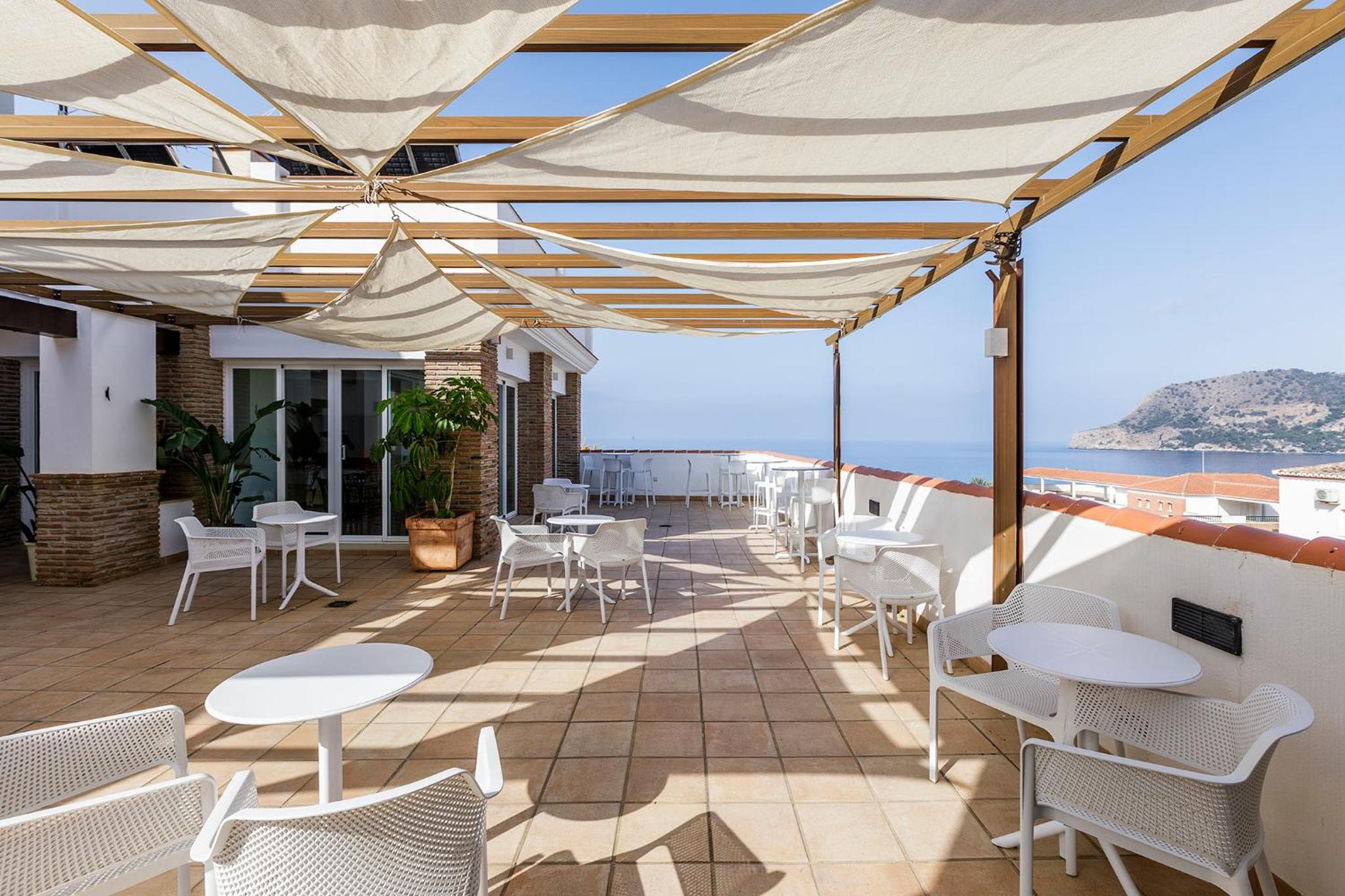 Hotel Almijara - Mares - Image 1