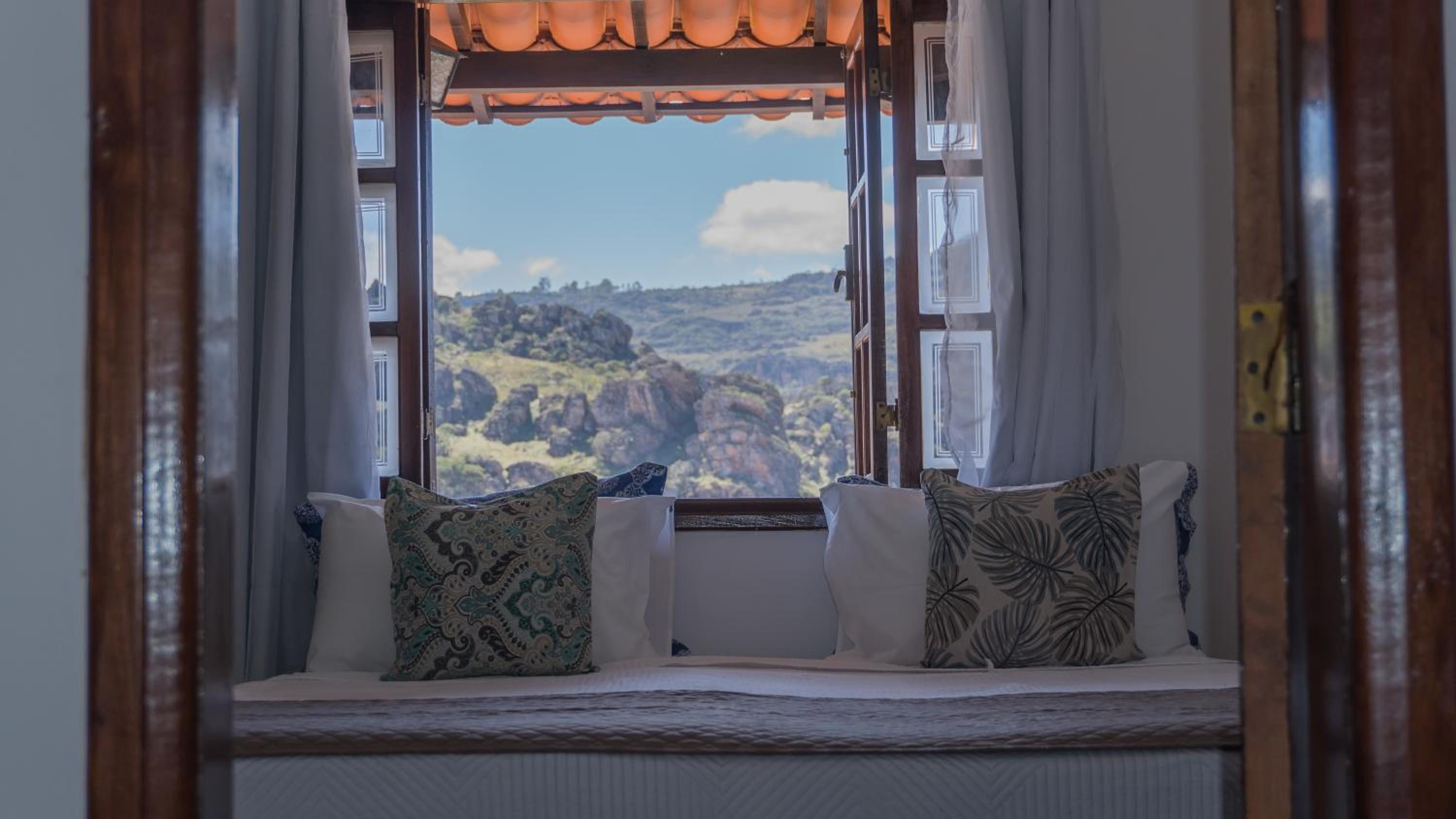 HOSPEDAGENS SERRA DOS CRISTAIS