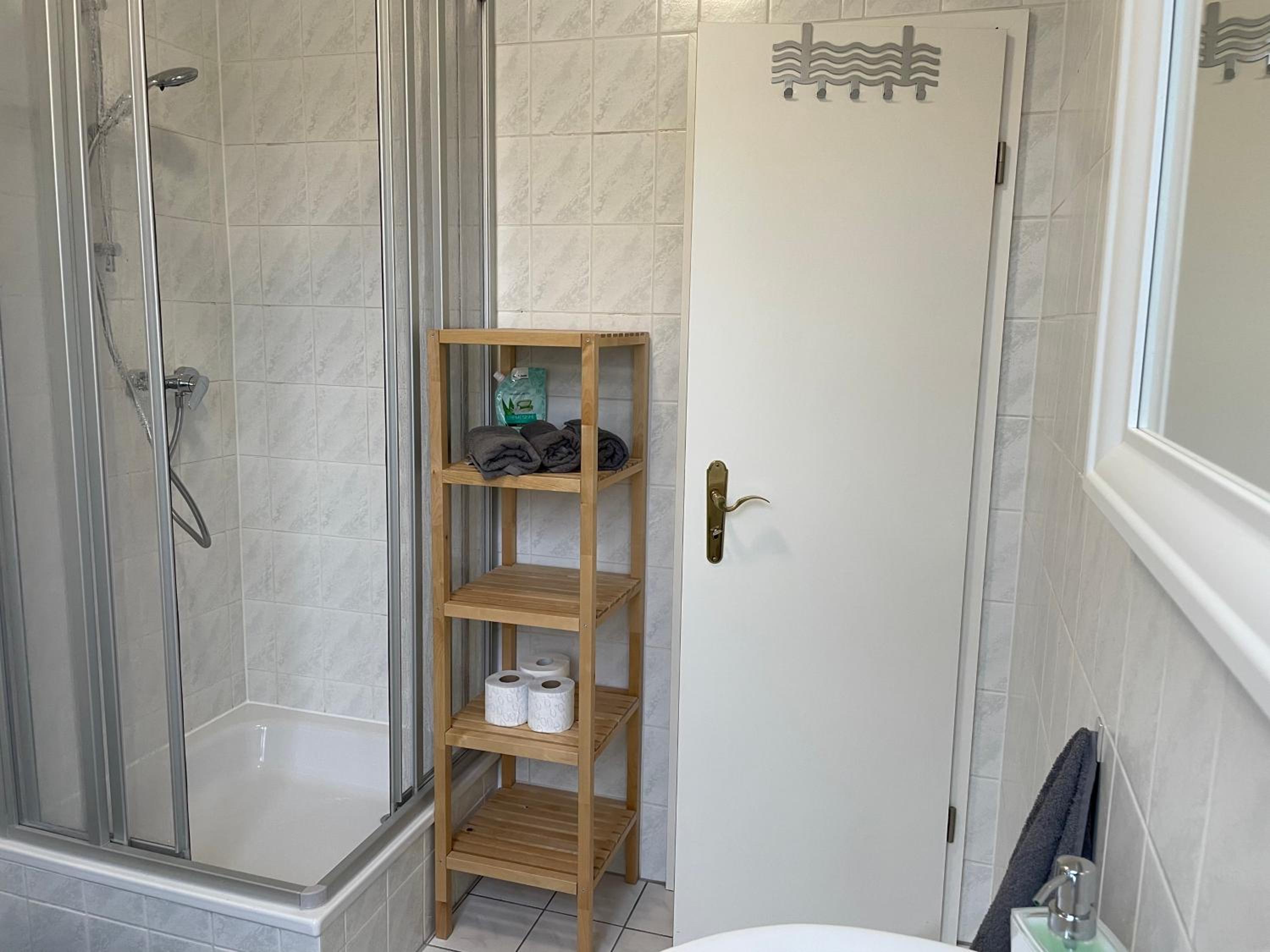 Apartment Hanseviertel Erfurt - 2 Schlafzimmer - 4 Betten - gratis PKW Stellplatz - SmartTV