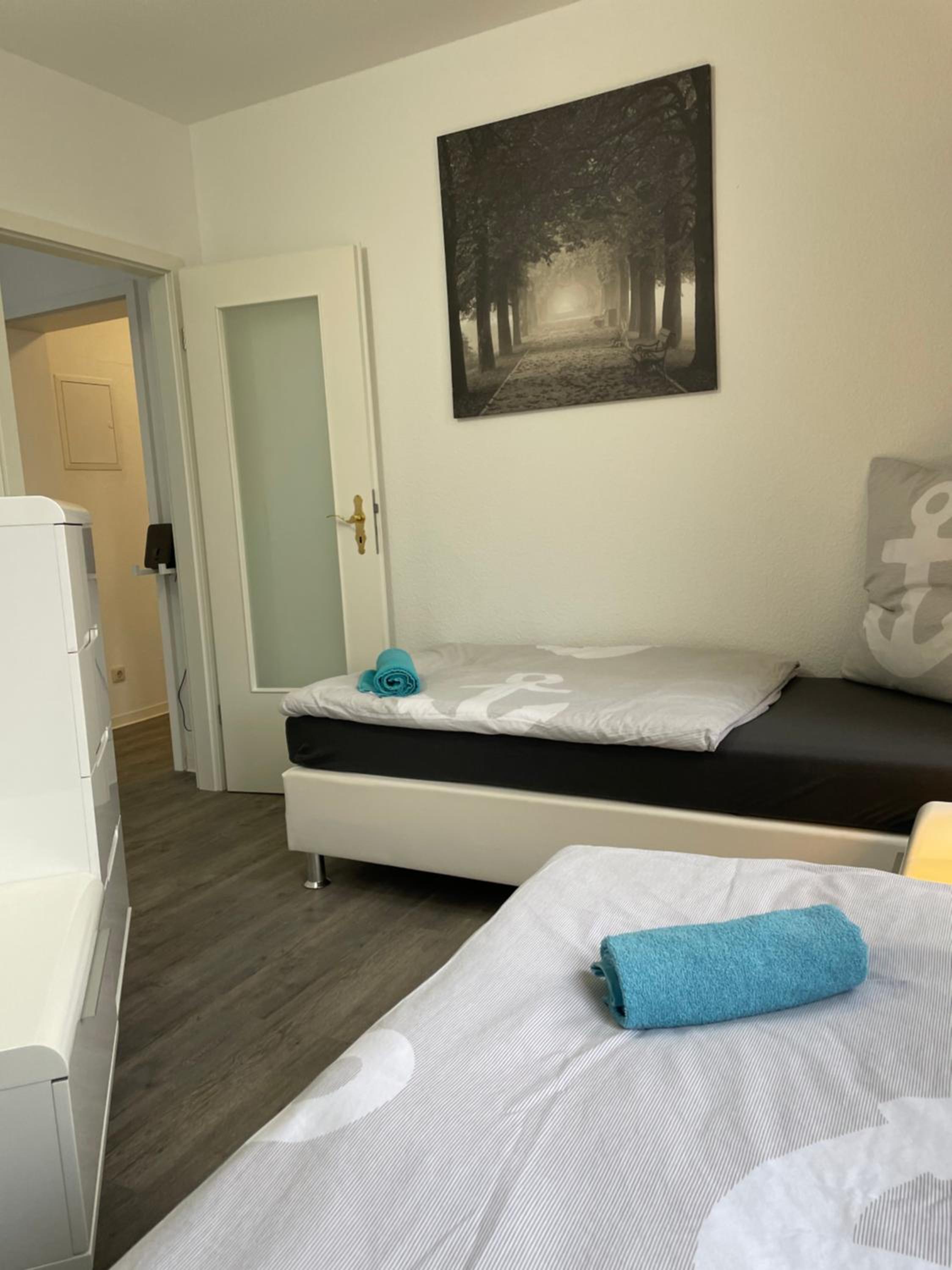 Apartment Hanseviertel Erfurt - 2 Schlafzimmer - 4 Betten - gratis PKW Stellplatz - SmartTV