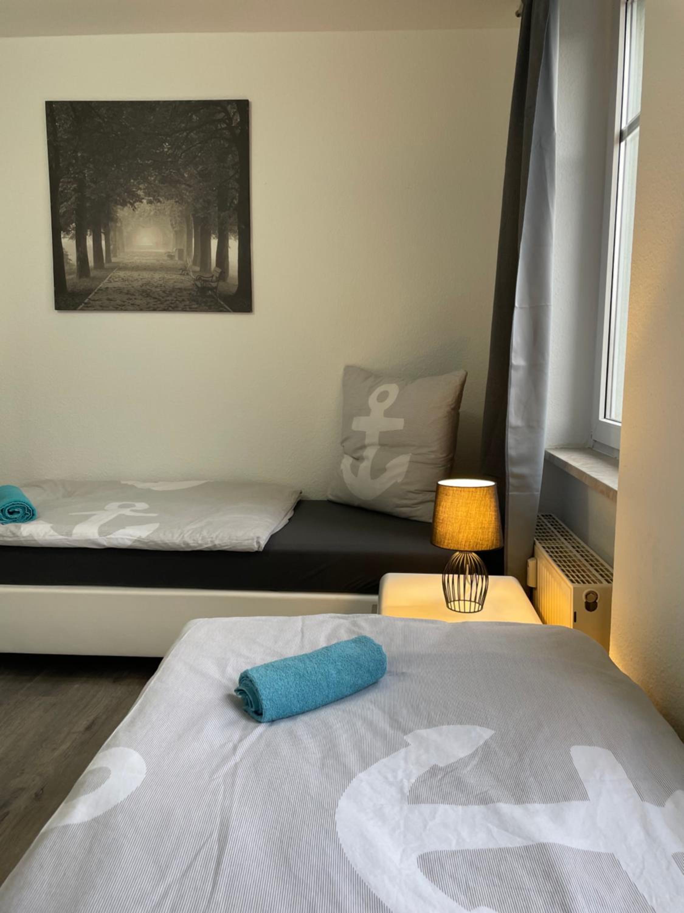 Apartment Hanseviertel Erfurt - 2 Schlafzimmer - 4 Betten - gratis PKW Stellplatz - SmartTV