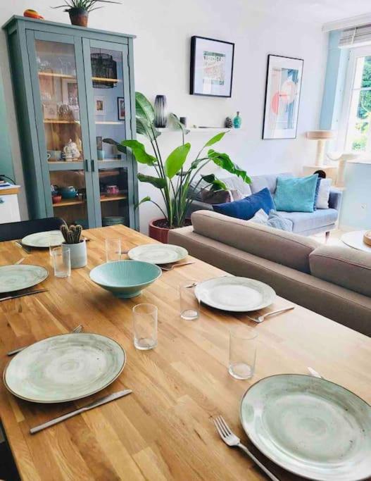 Large 2 bedrooms house with parking-BON75 view 4