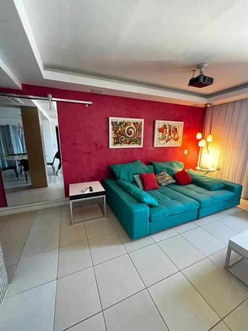 Apartamento luxo, 2 suítes, vista mar, borda infinita