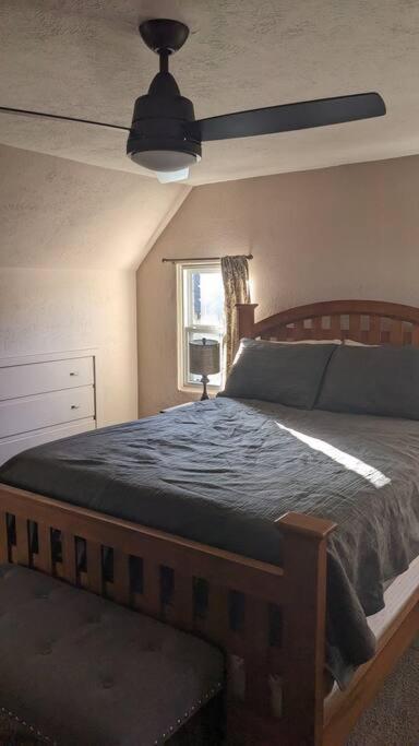 Historic Home in Klamath Falls view 4