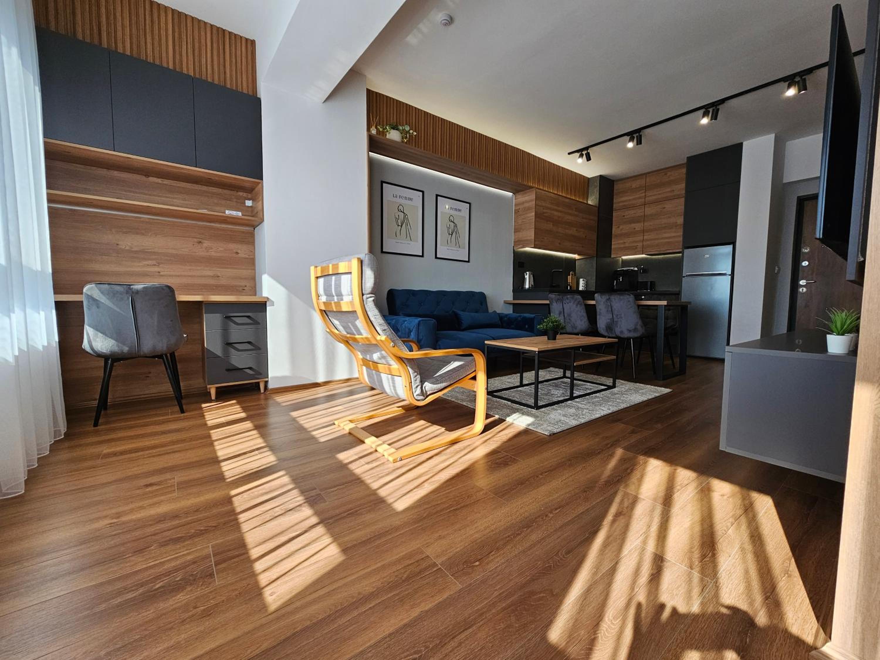District Apartment with Free Parking view 2