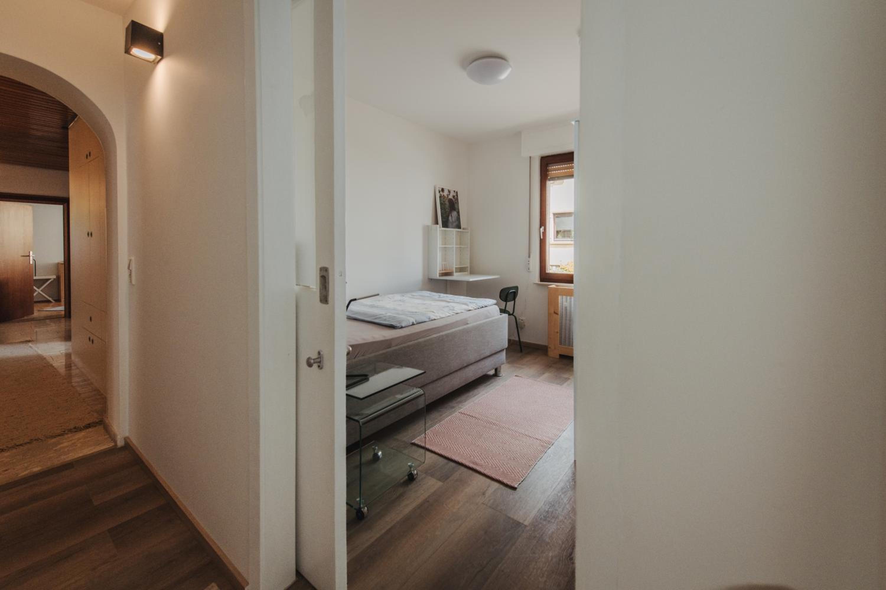 große Wohnung in Weinheim mit Charme