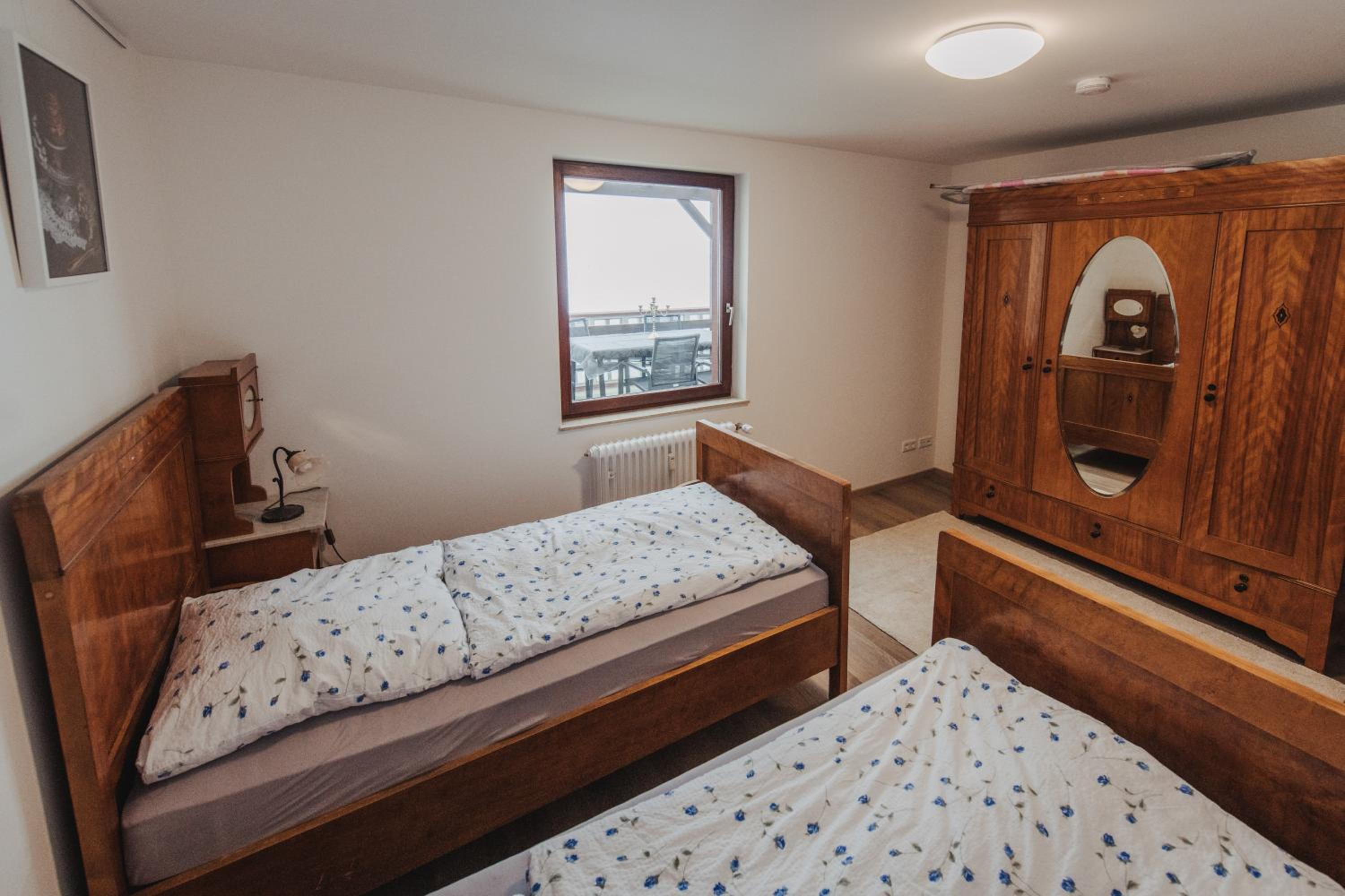 große Wohnung in Weinheim mit Charme