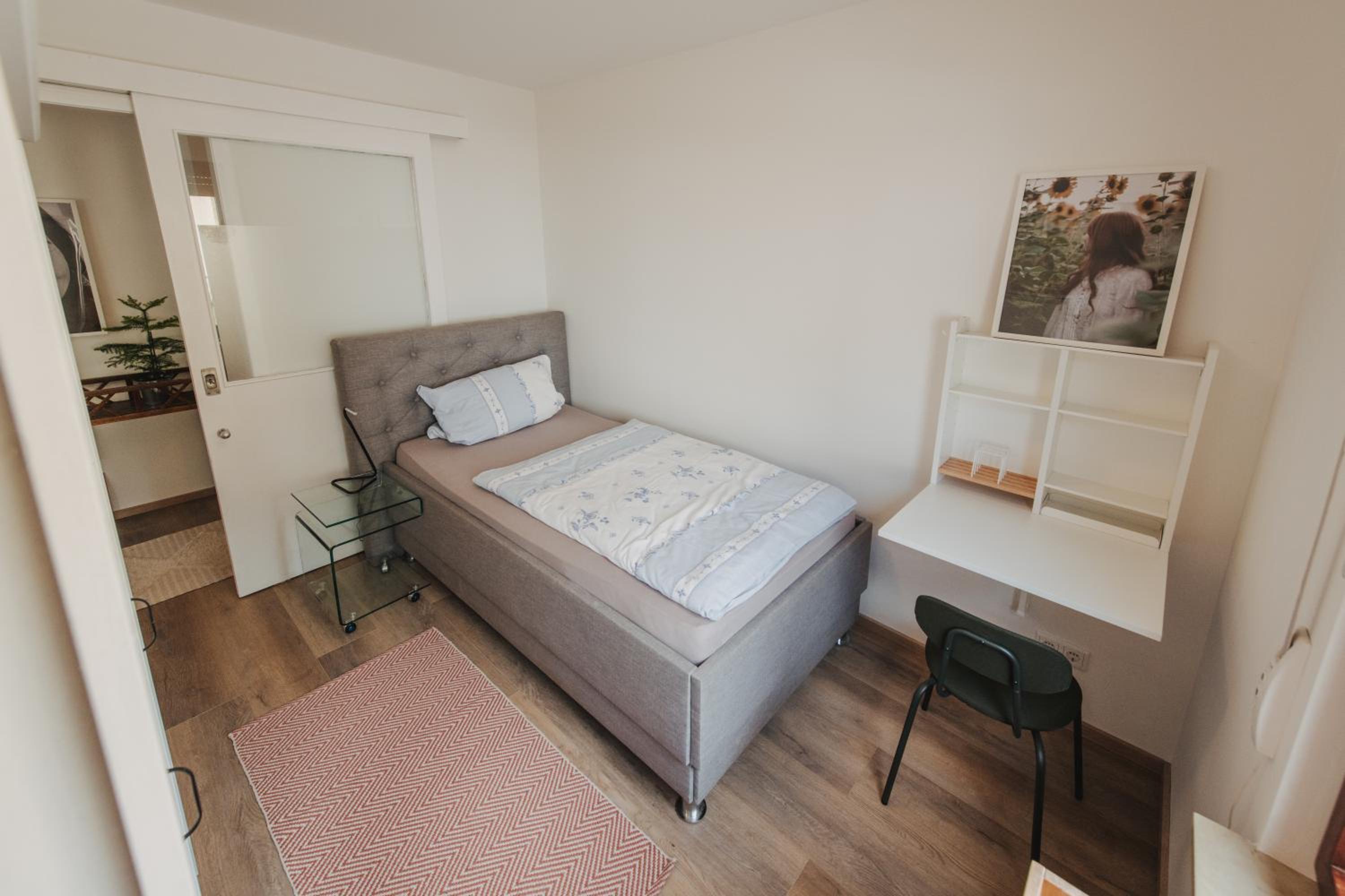 große Wohnung in Weinheim mit Charme