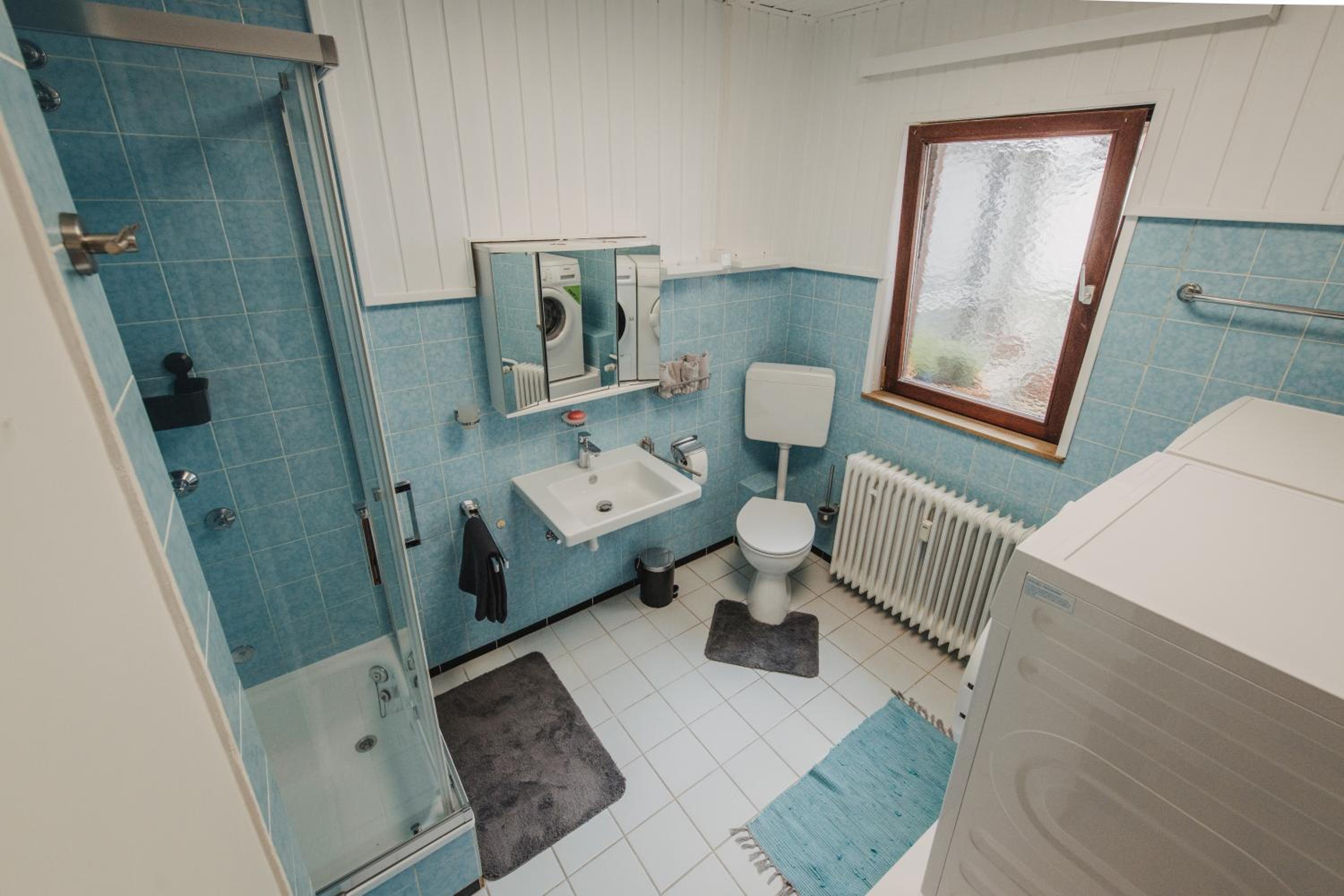 große Wohnung in Weinheim mit Charme