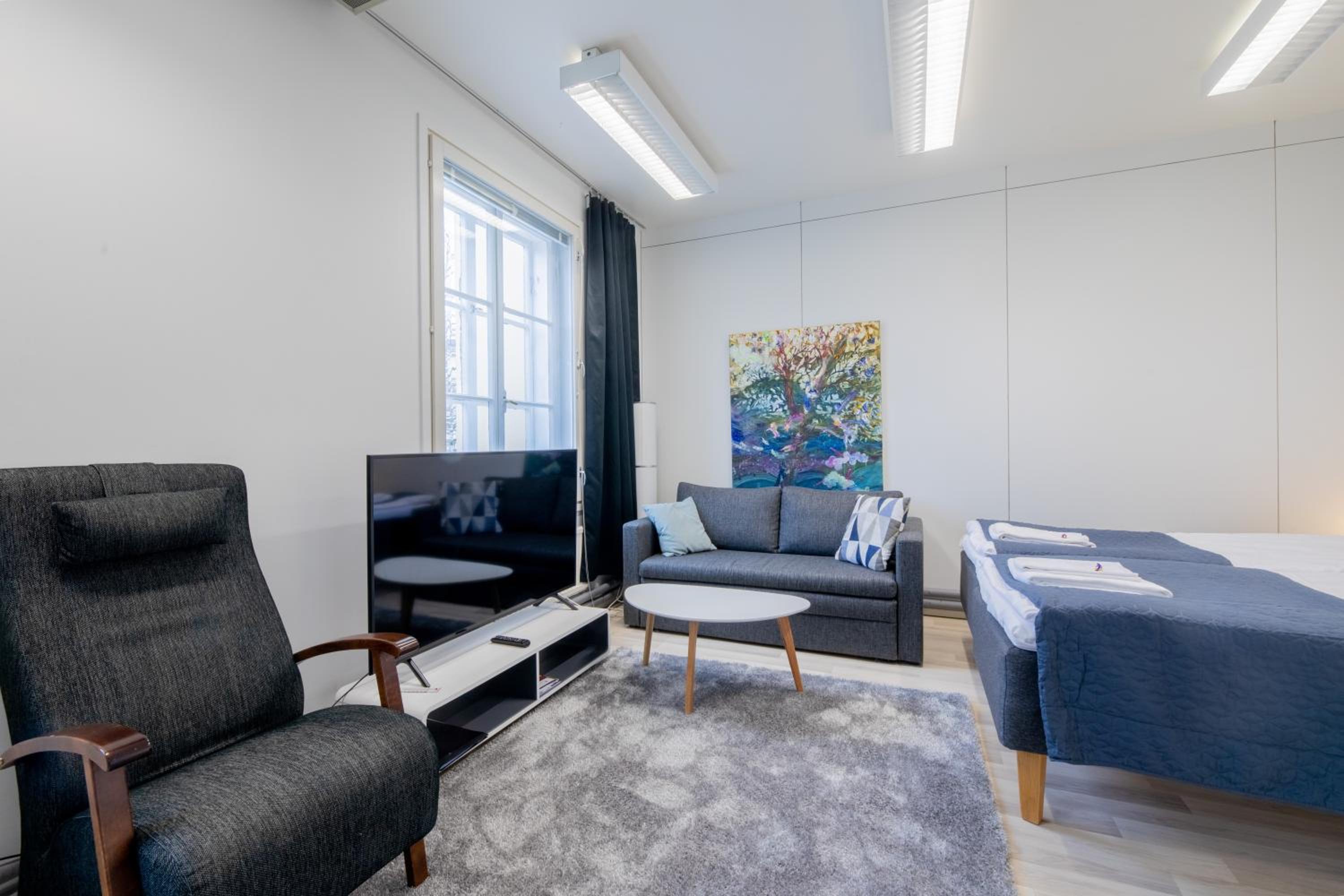 Tyylikäs City studio, Terassi ja ilmainen parkki Vanha Postitalo