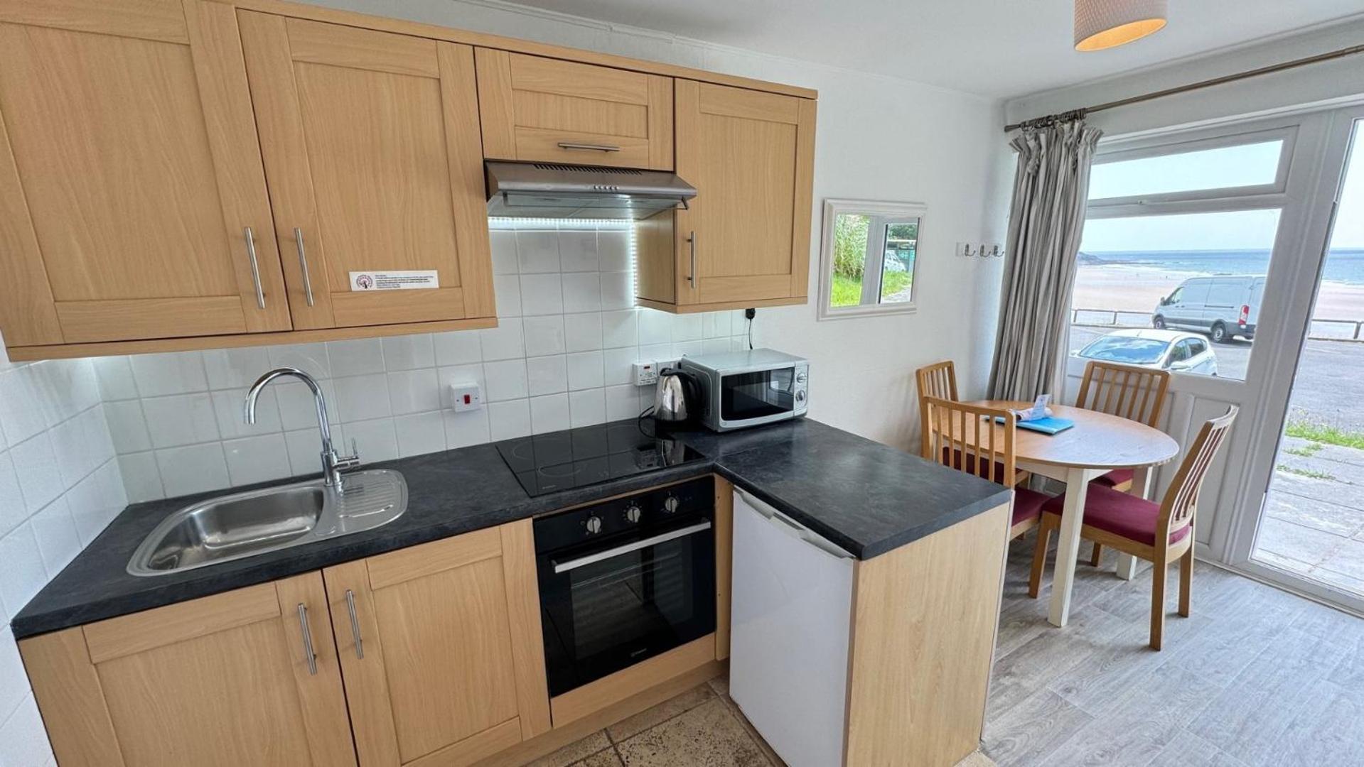 1 Bed in Caswell oc-hh901 view 3