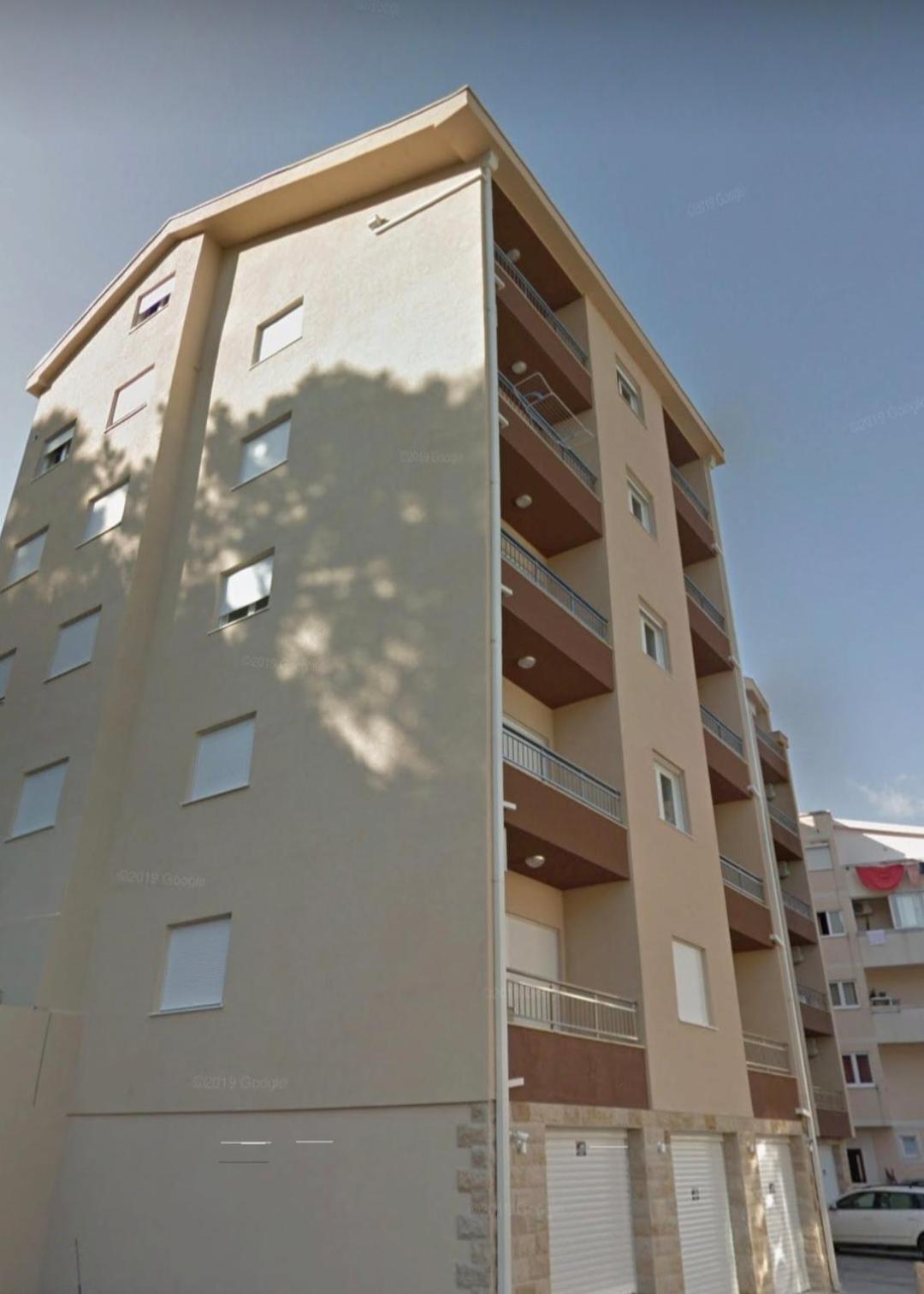 Apartman Kiro view 2