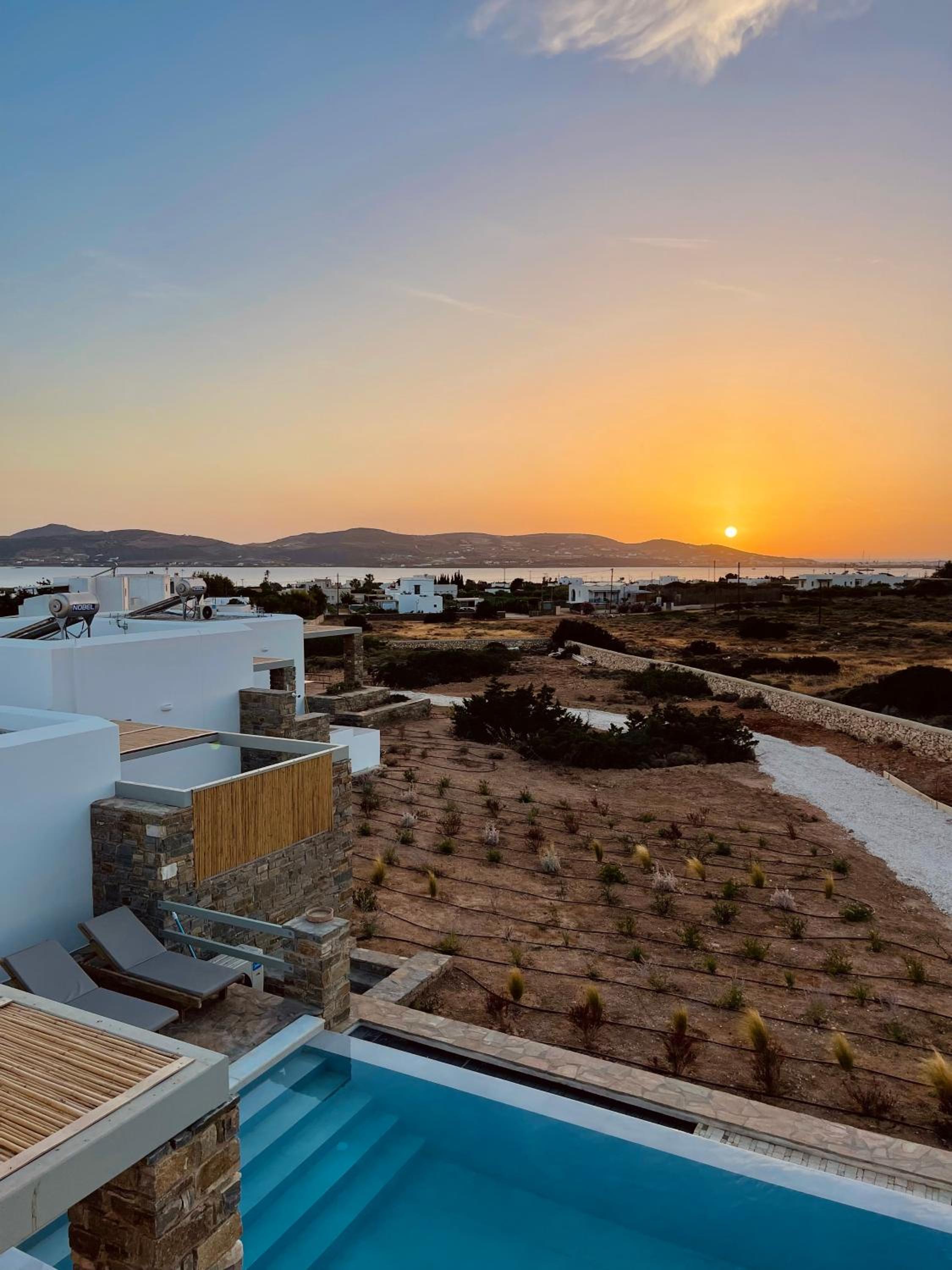 Yara Residence