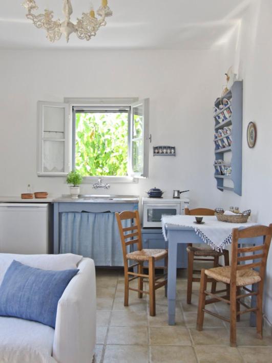 Stavros and Marianna Houses view 2
