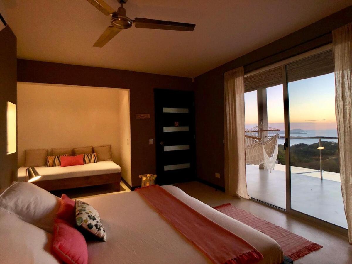 Serene Hilltop Haven Infinity Views Tranquil Vibe