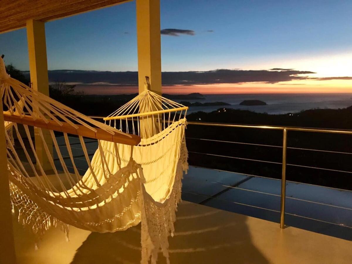 Serene Hilltop Haven Infinity Views Tranquil Vibe