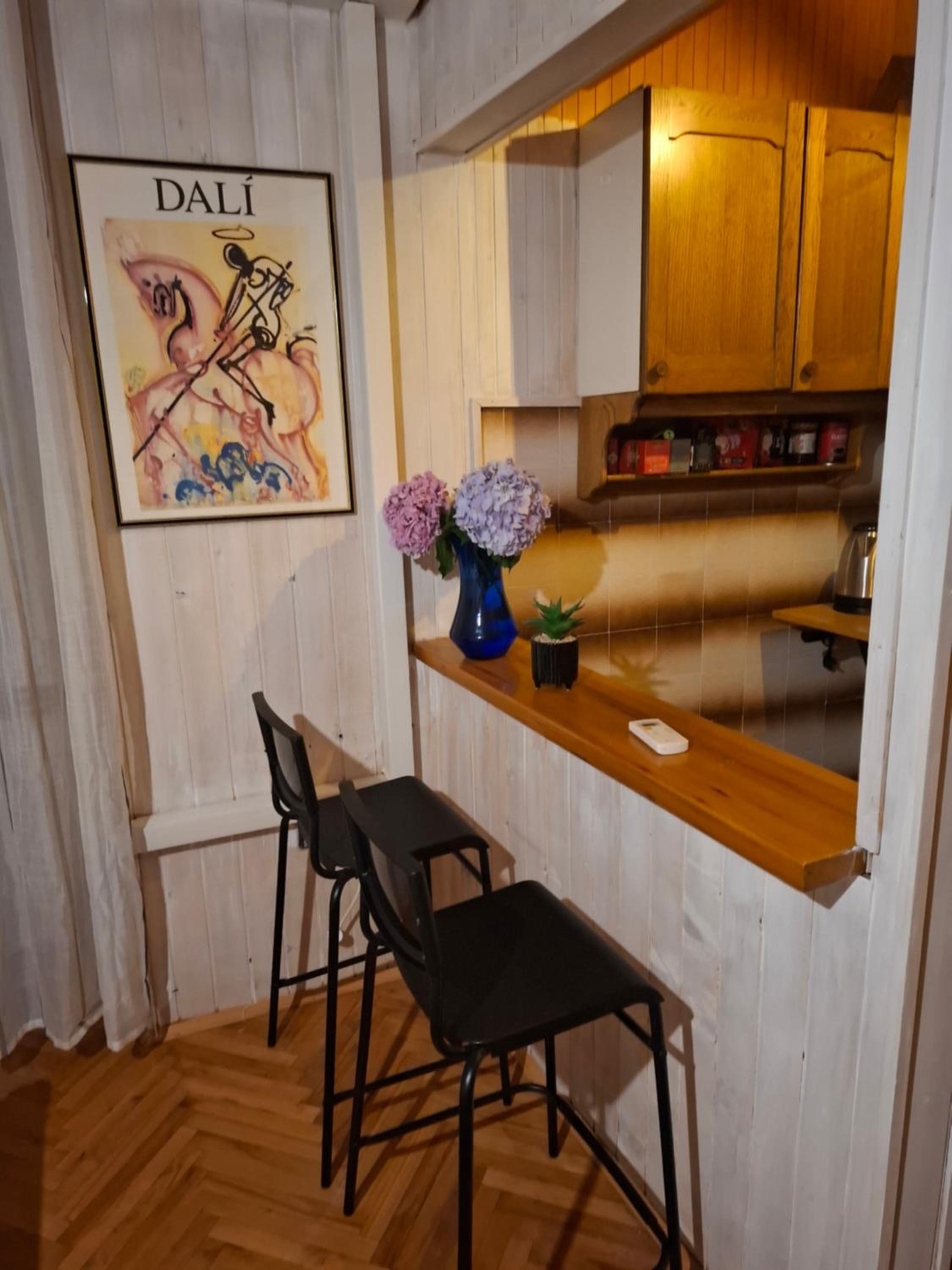 Studio Ella