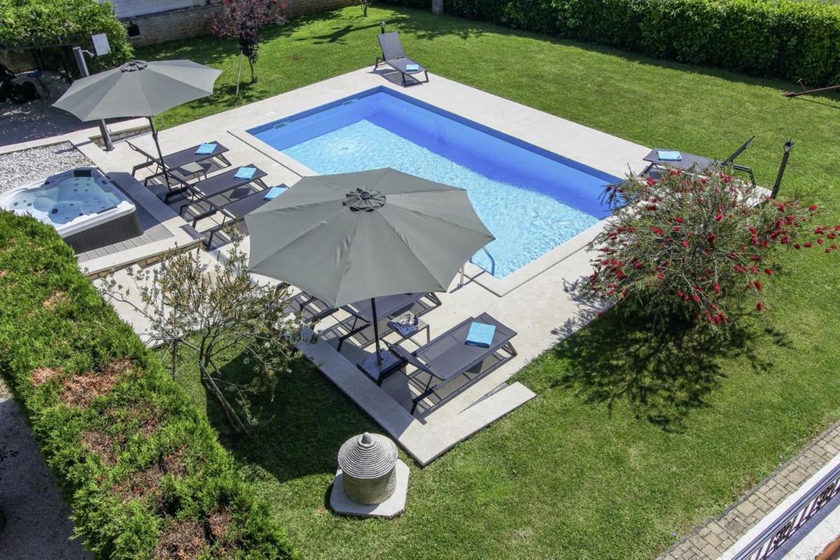 Villa Vernier in Kringa - Haus für 6-8 Personen view 2