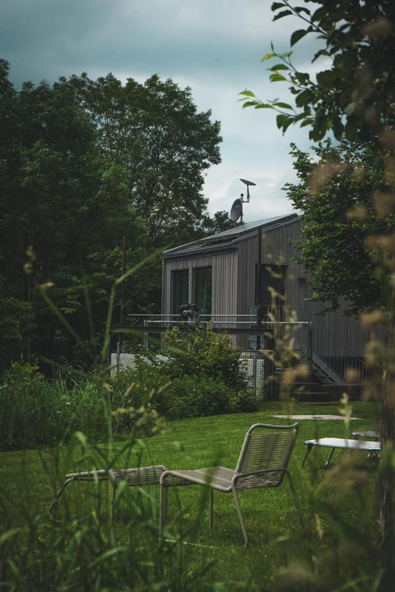 Freistehendes Ferienhaus Renkenmühle näher kann man am Wasser nicht wohnen
