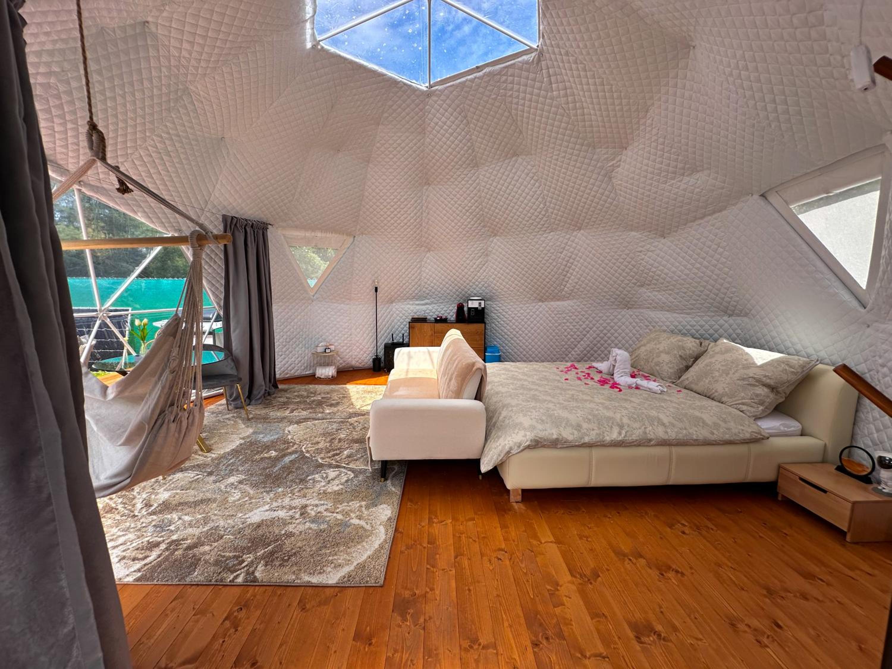 Hideaway Glamping